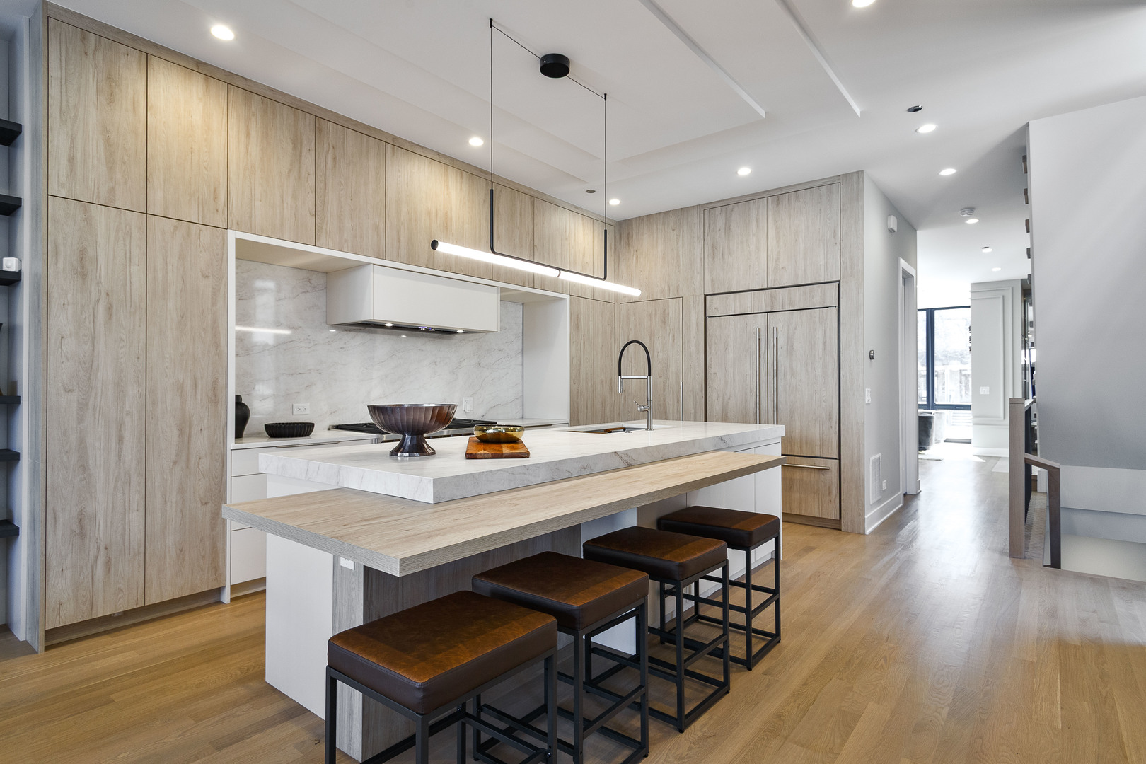 1418 W Warner Avenue