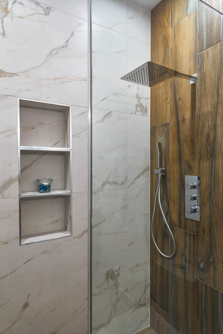 3013 N Normandy Avenue