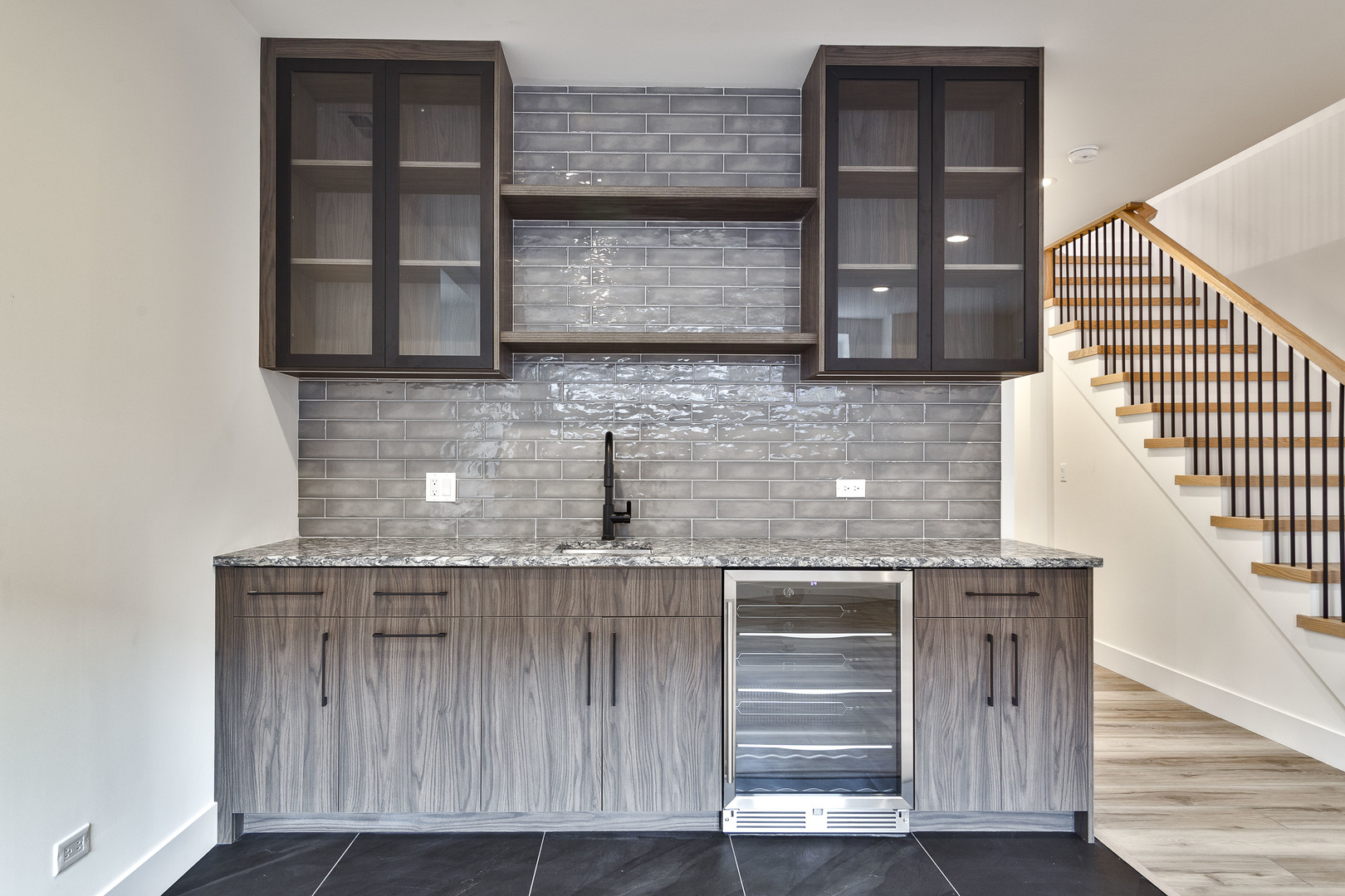 3404 W Evergreen Avenue