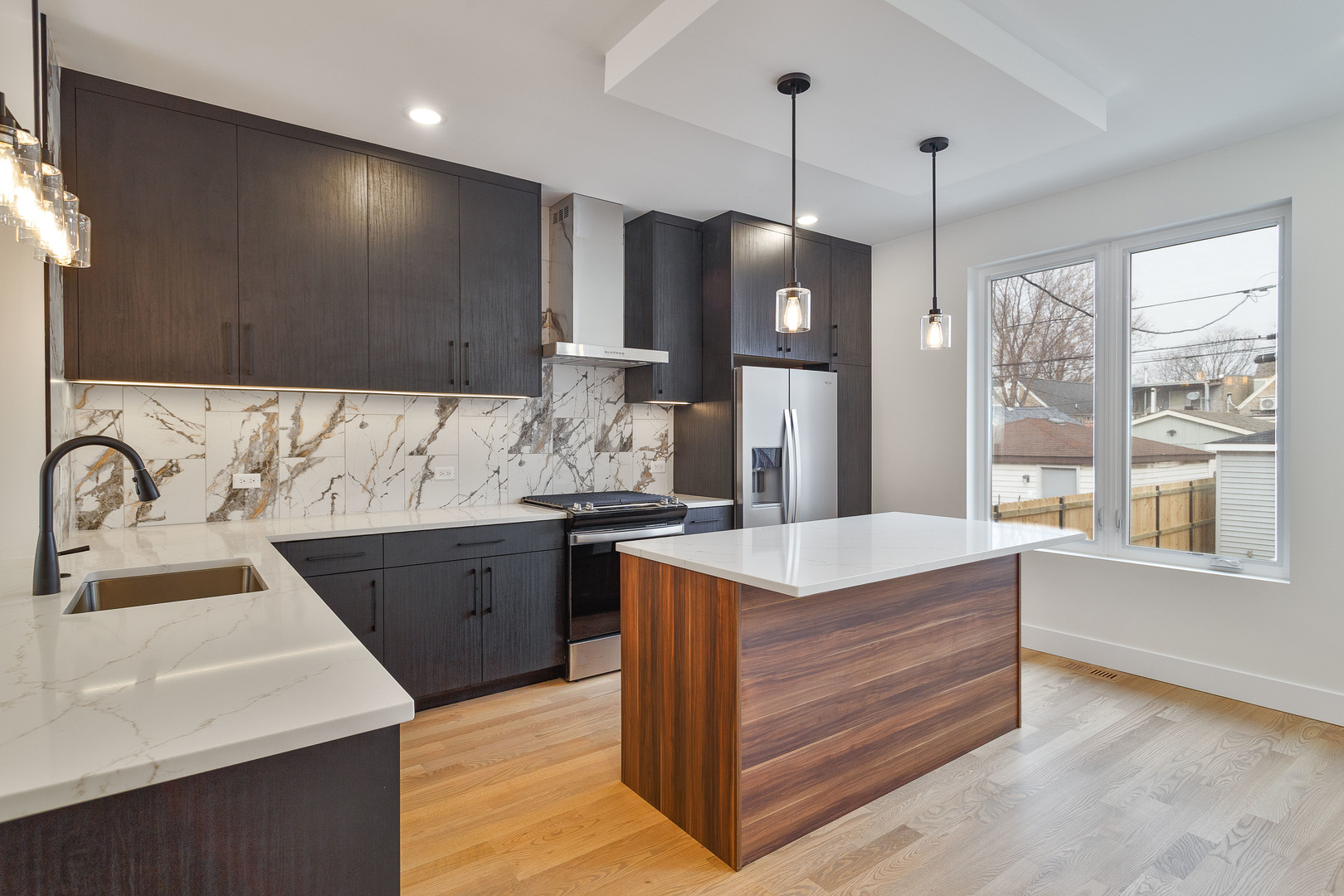 3404 W Evergreen Avenue