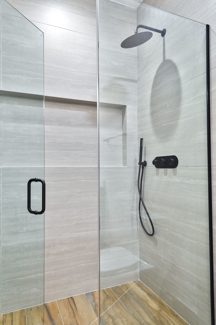 3404 W Evergreen Avenue