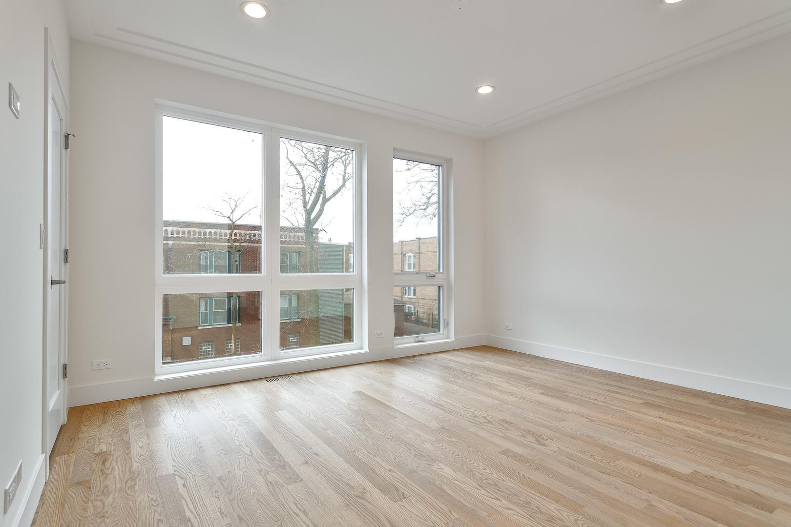 3404 W Evergreen Avenue