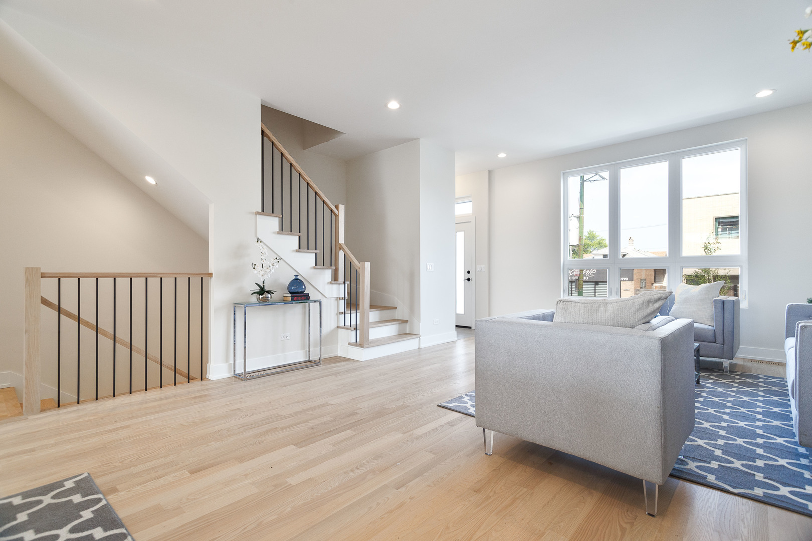 3516 N Central Avenue