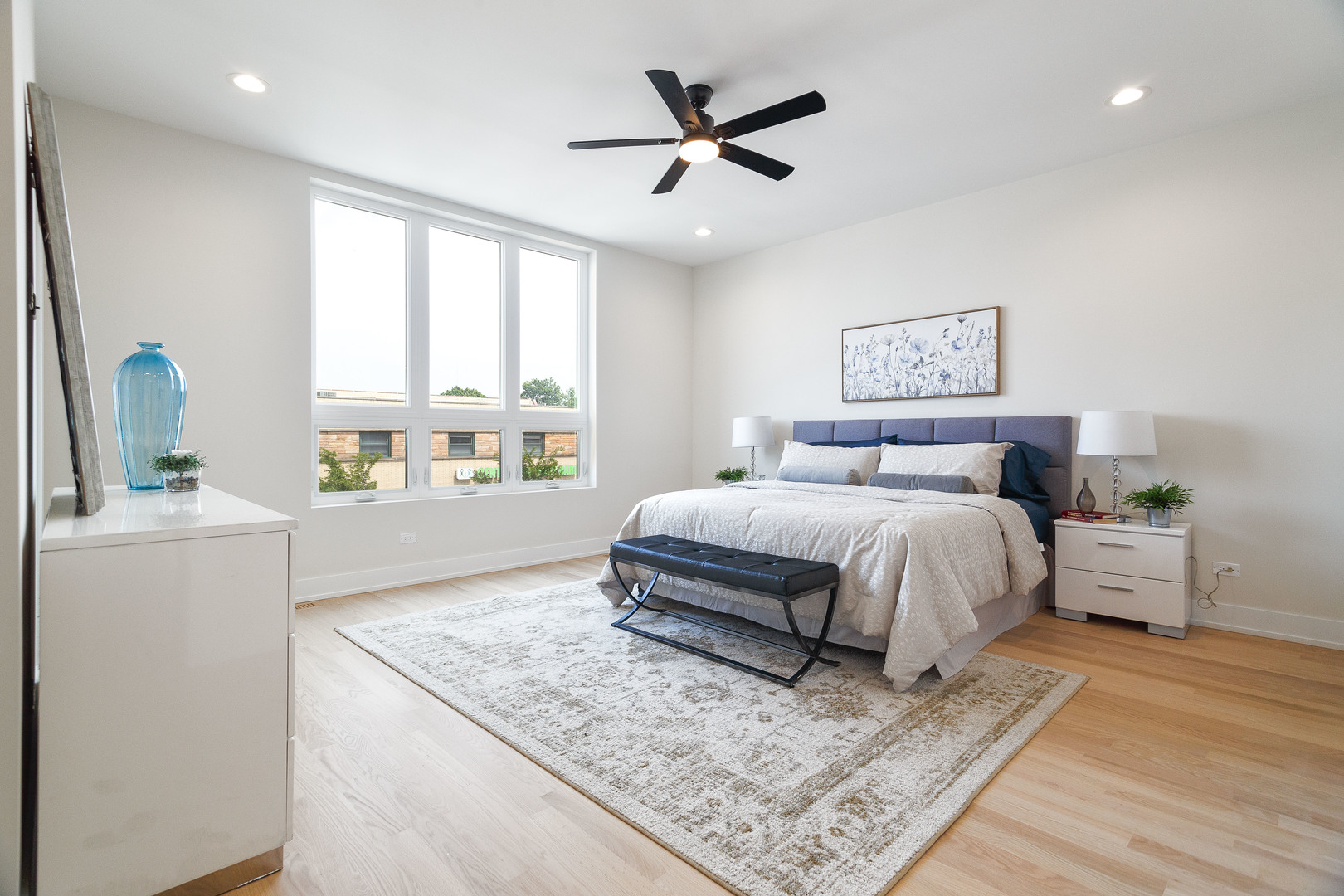 3516 N Central Avenue