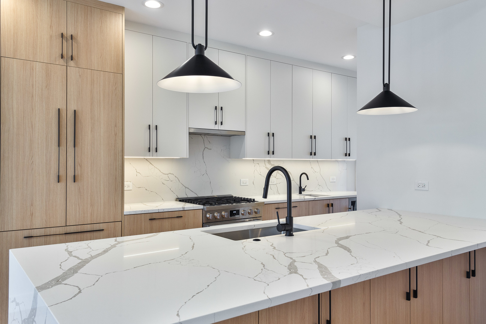 4527 N Keystone Avenue