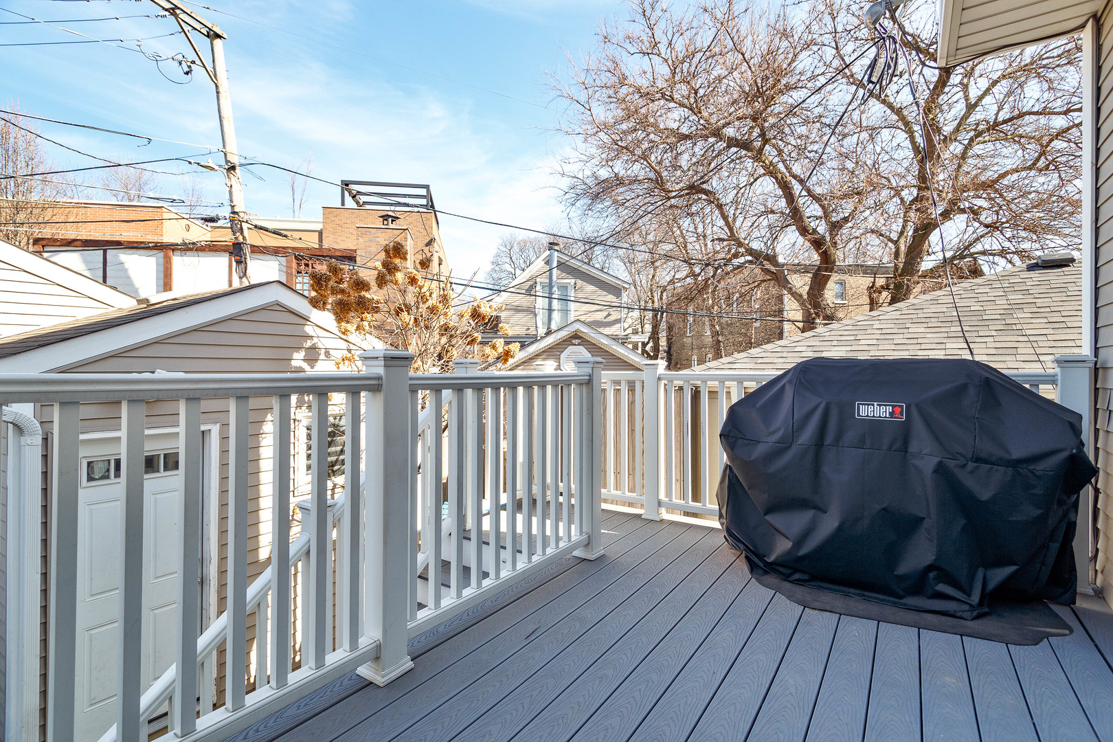 1825 N Wilmot Avenue