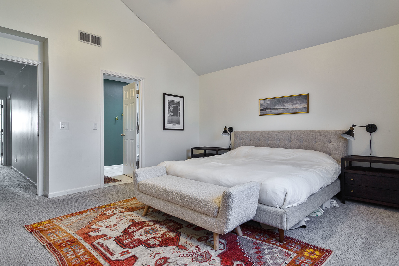 1825 N Wilmot Avenue