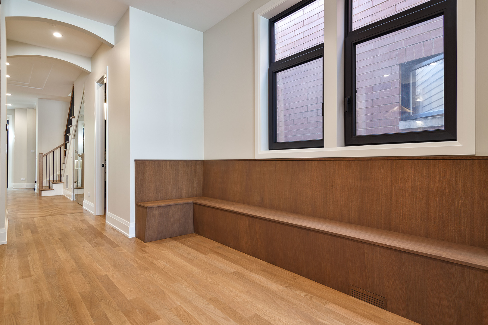 2042 W Berteau Avenue