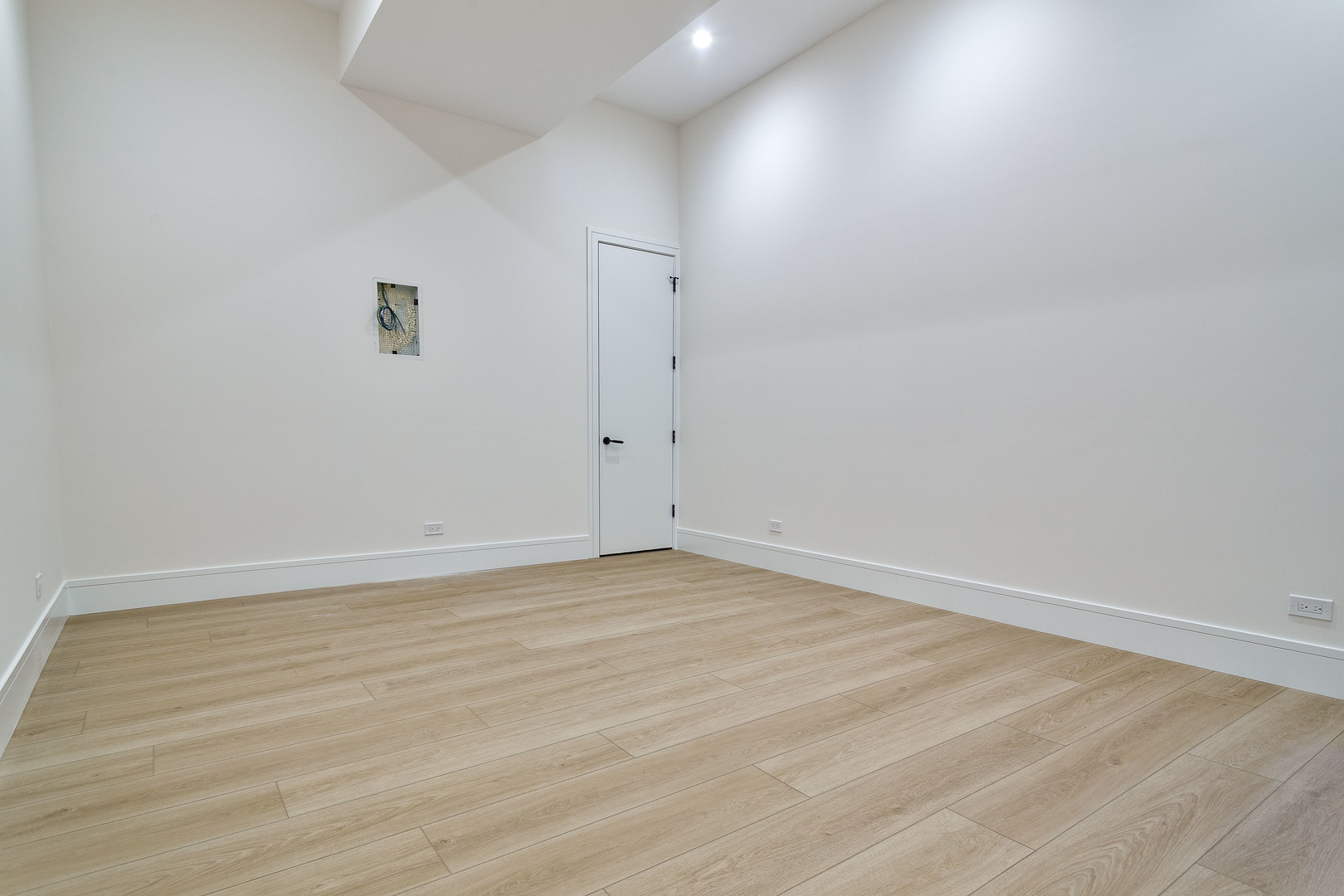 535 Kensington Court