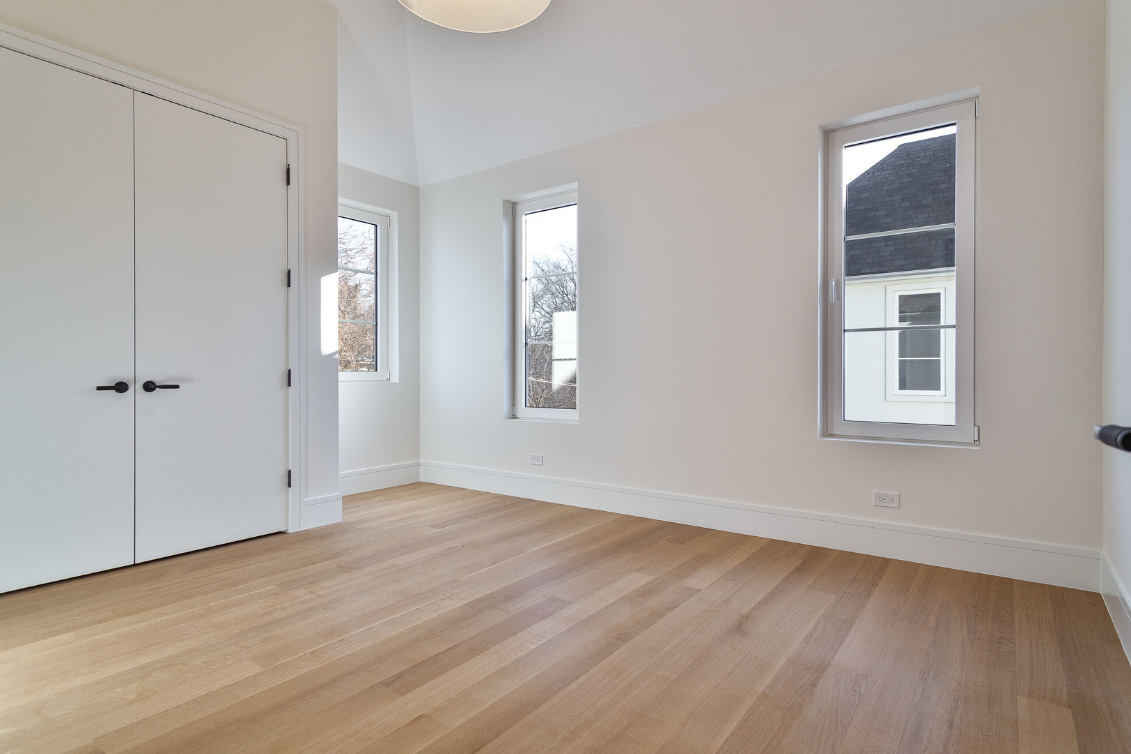 535 Kensington Court