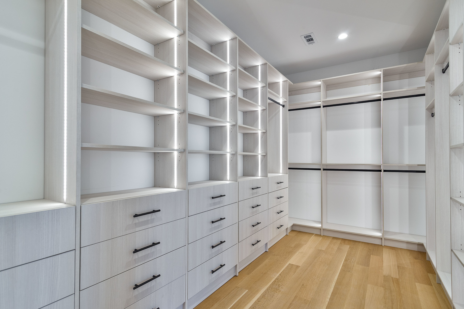 535 Kensington Court