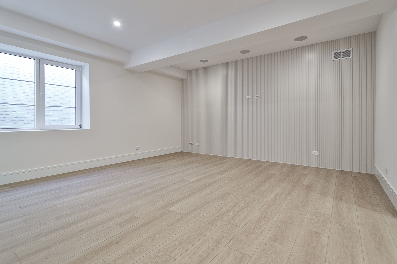 535 Kensington Court