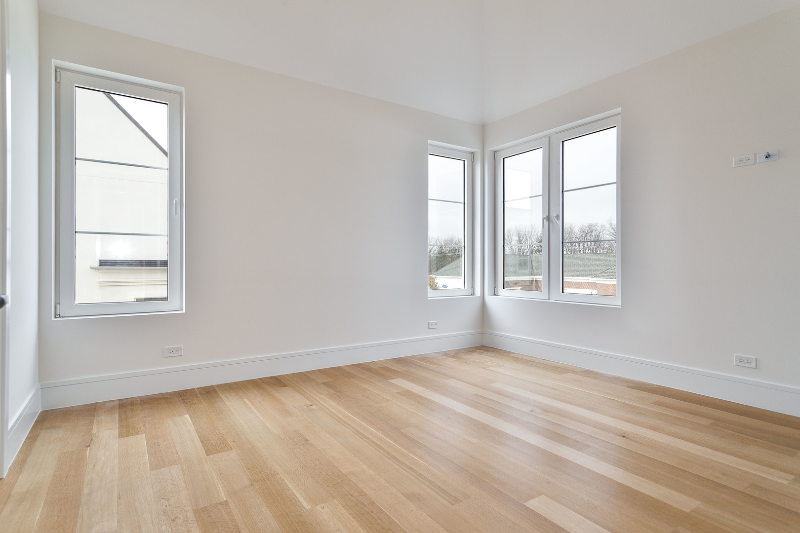537 Kensington Court