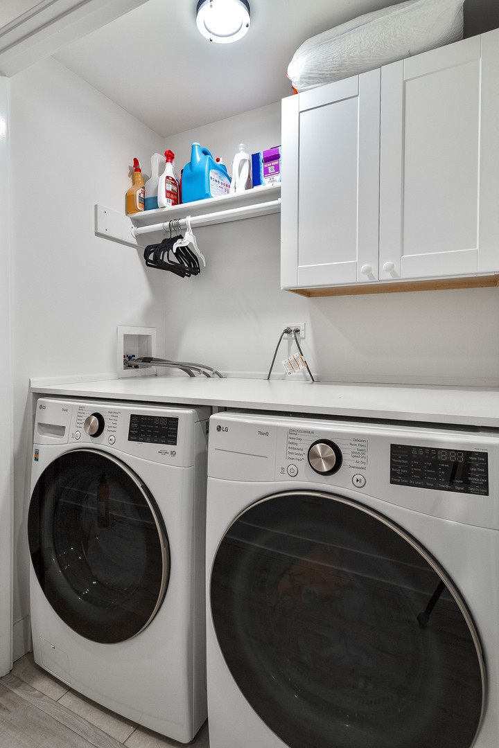 1639 N Artesian Avenue Unit: 1S