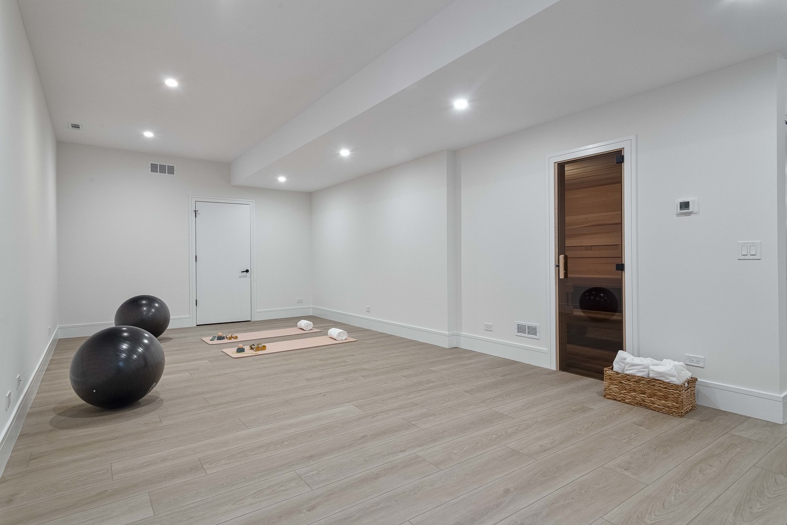 535 Kensington Court