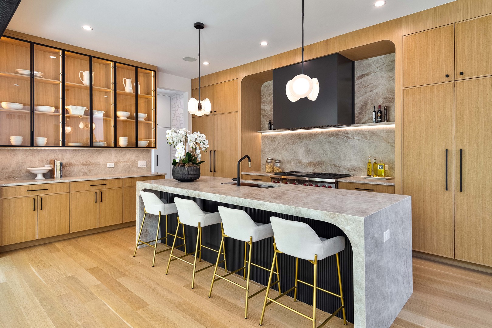 531 Kensington Court
