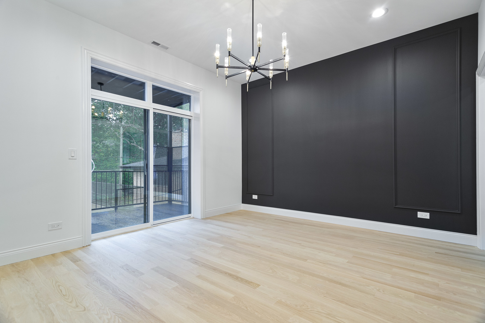 5446 S Kimbark Avenue Unit: 2