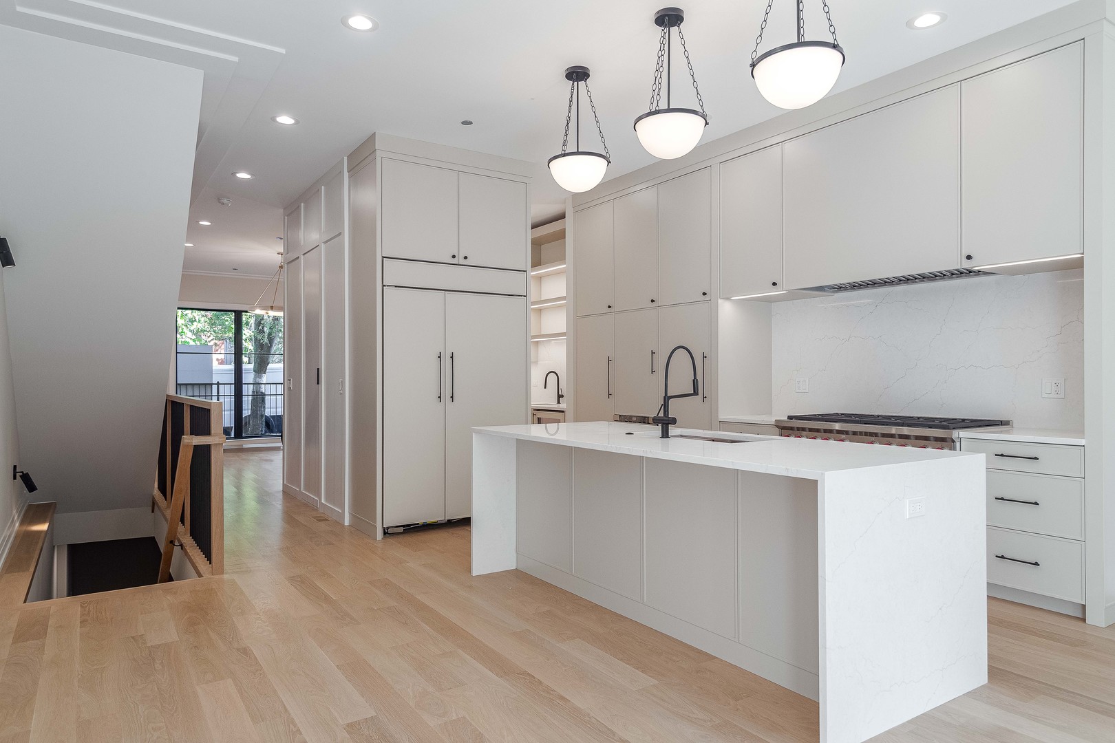 1625 W Julian Street