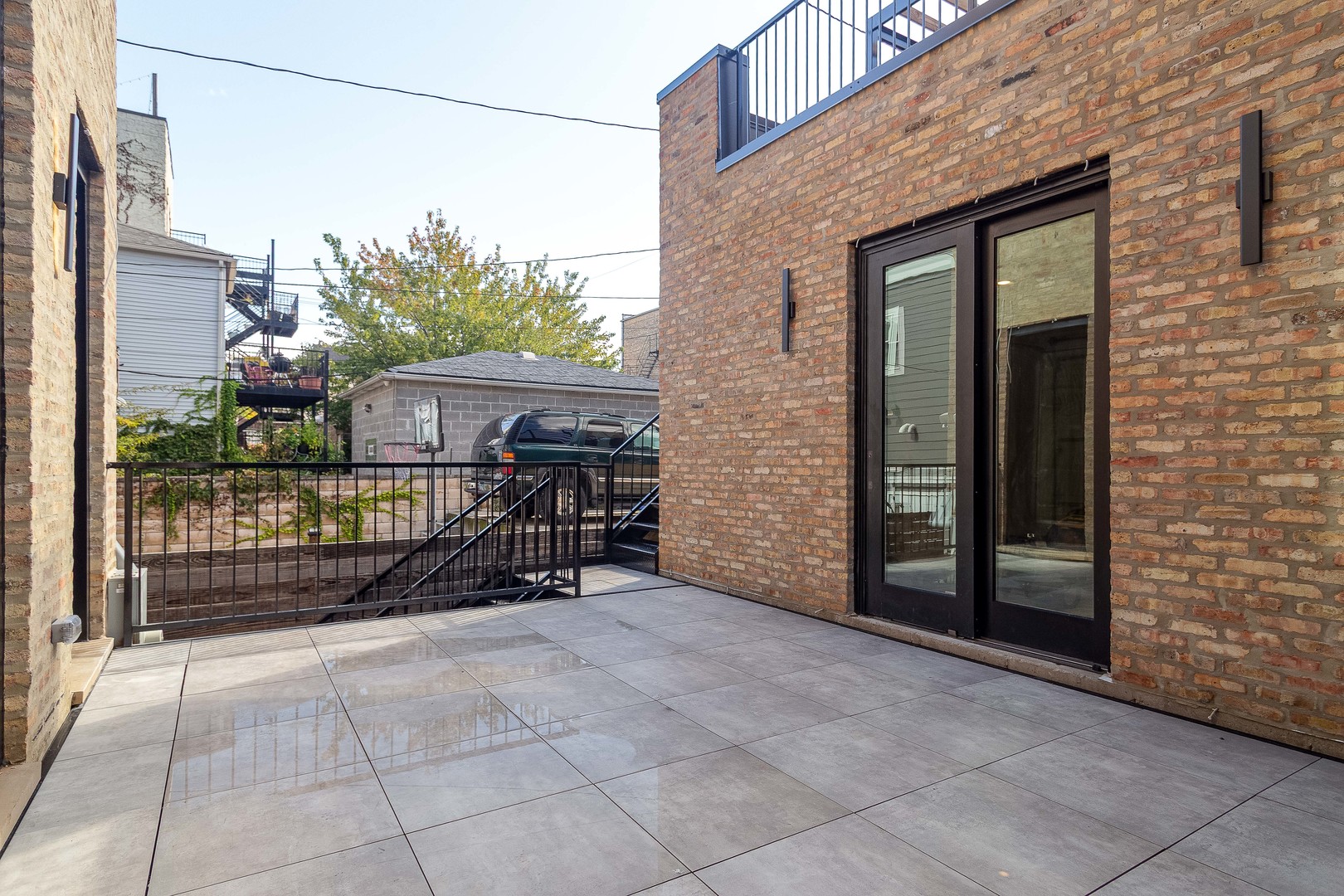 1625 W Julian Street