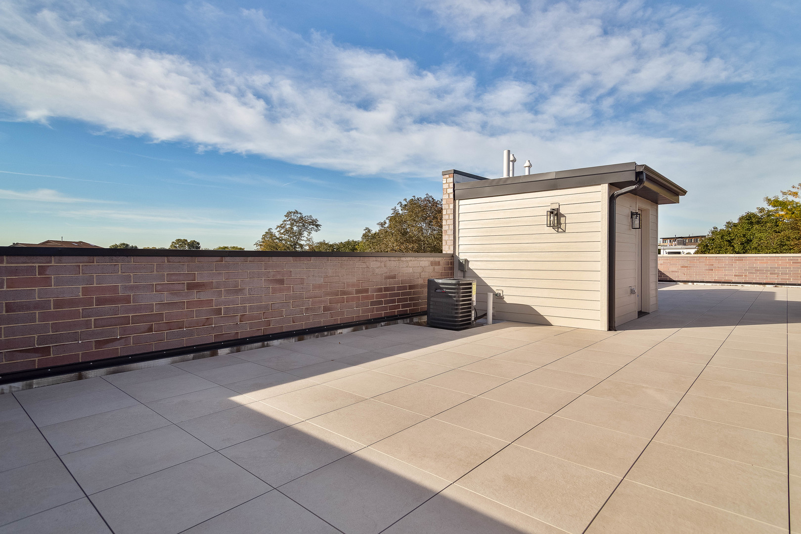2743 N Seminary Avenue Unit: 2