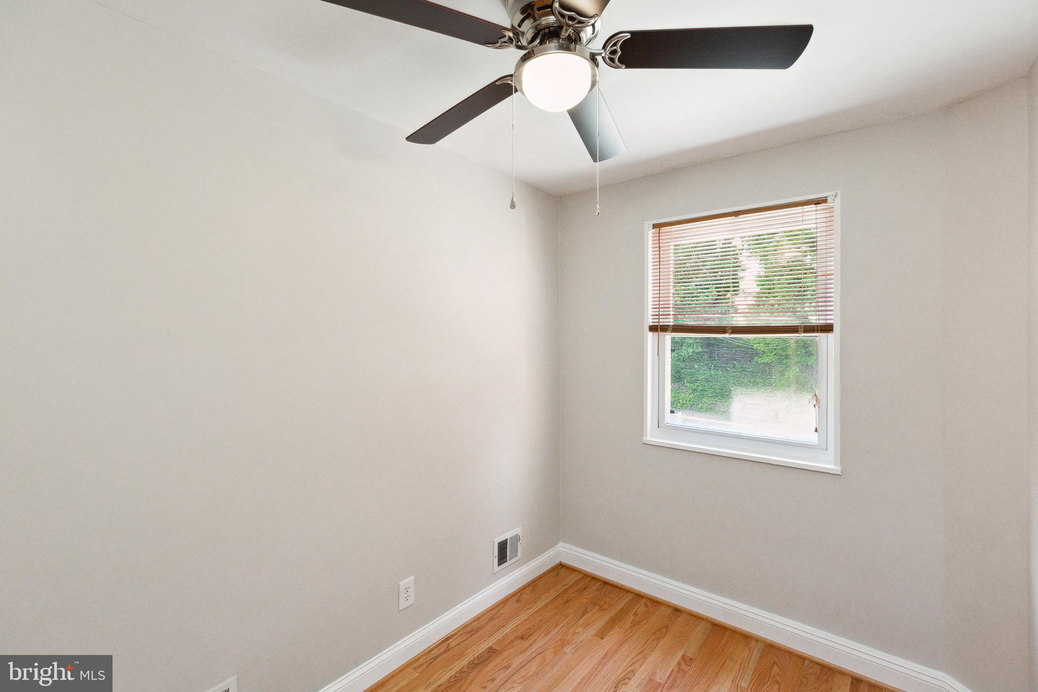 1253 Delafield PLACE NE