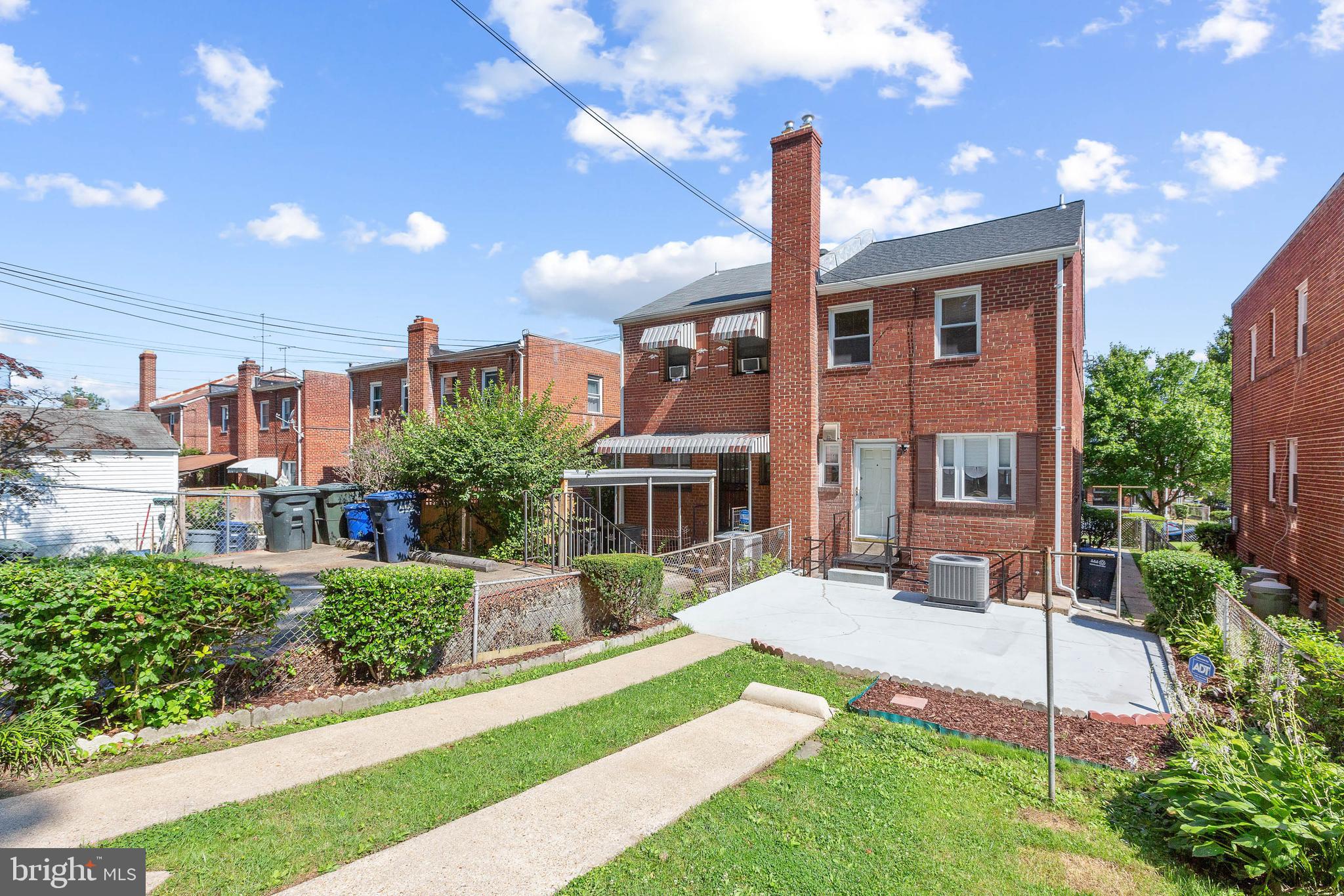 1253 Delafield PLACE NE