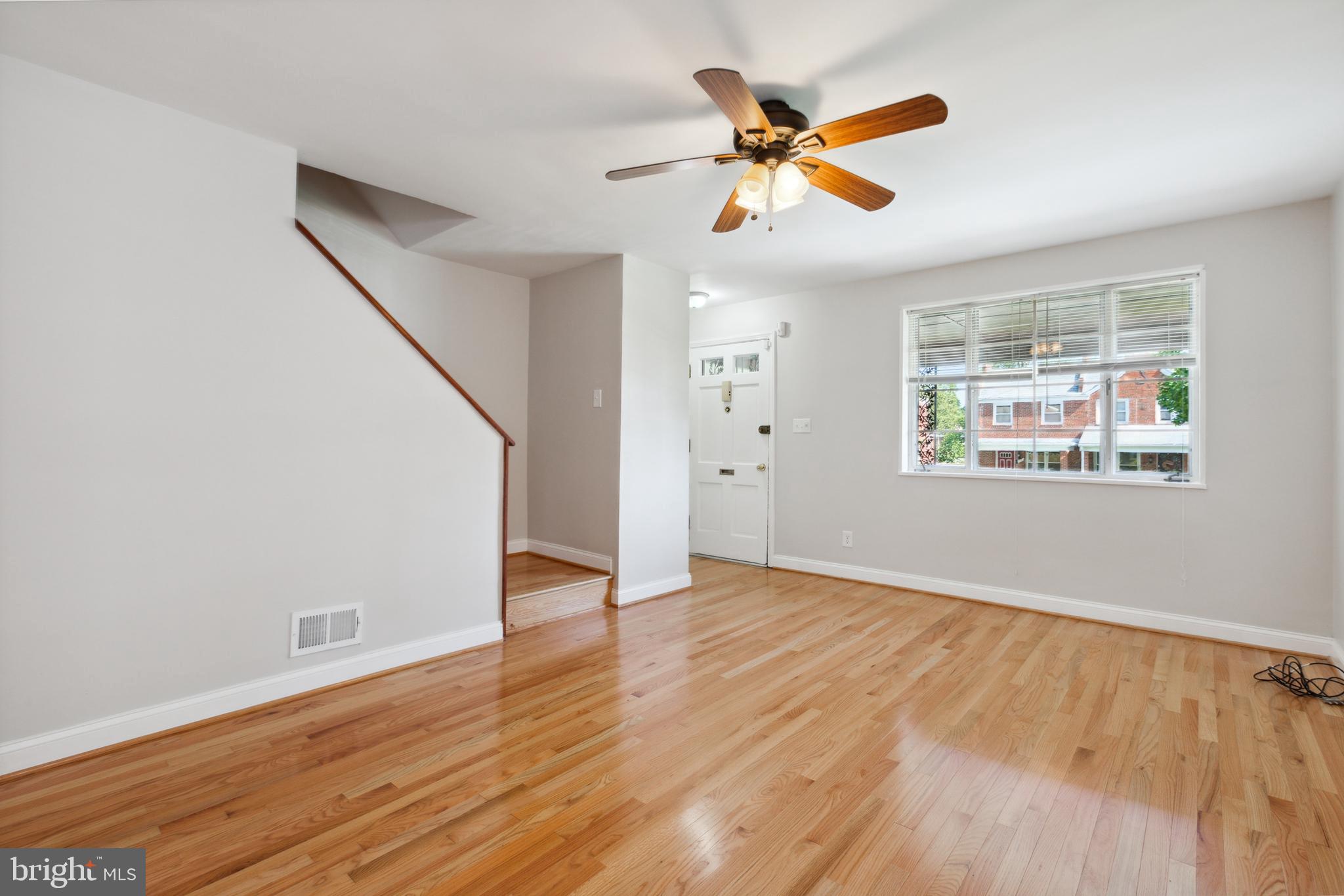 1253 Delafield PLACE NE