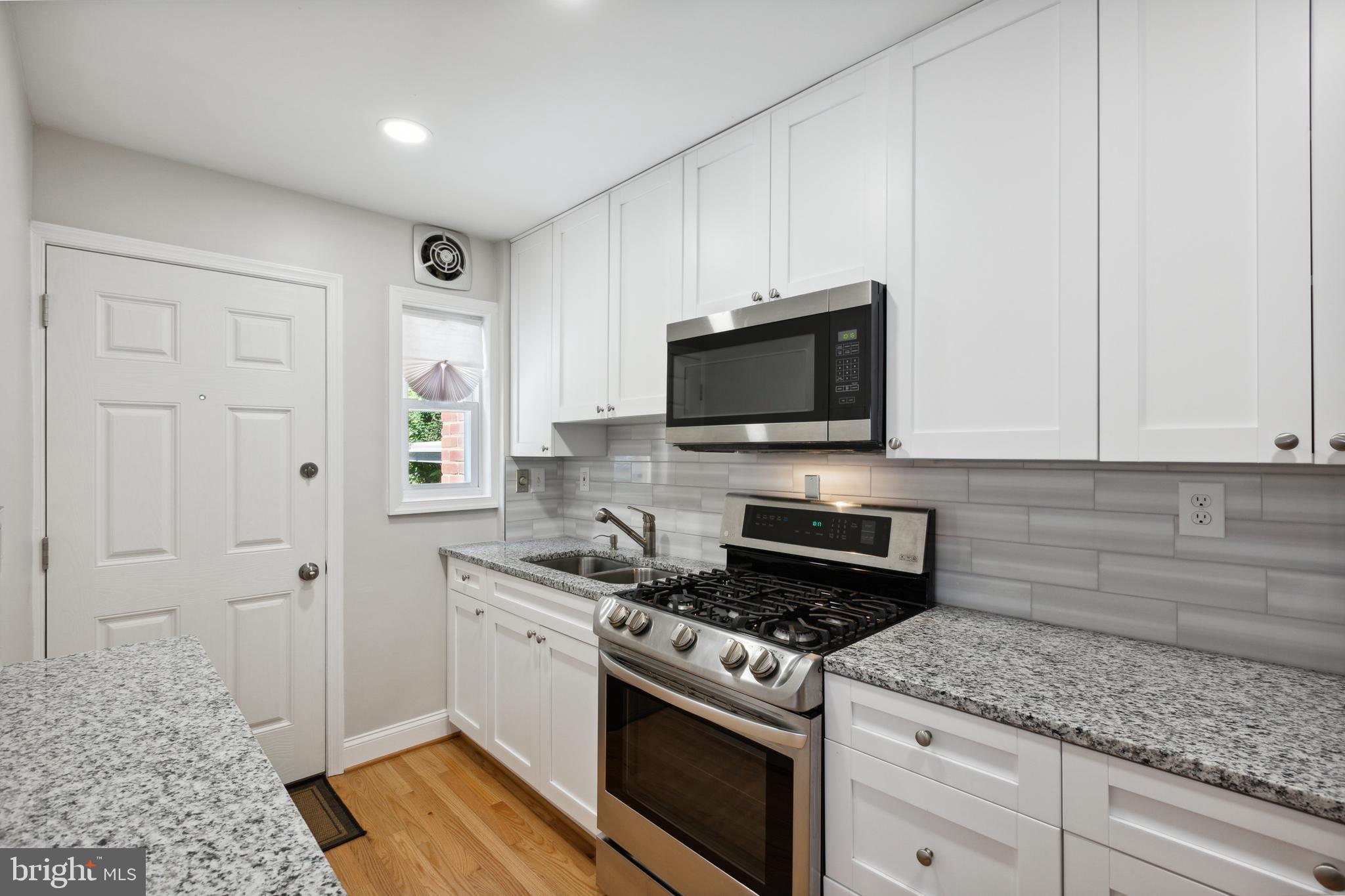 1253 Delafield PLACE NE