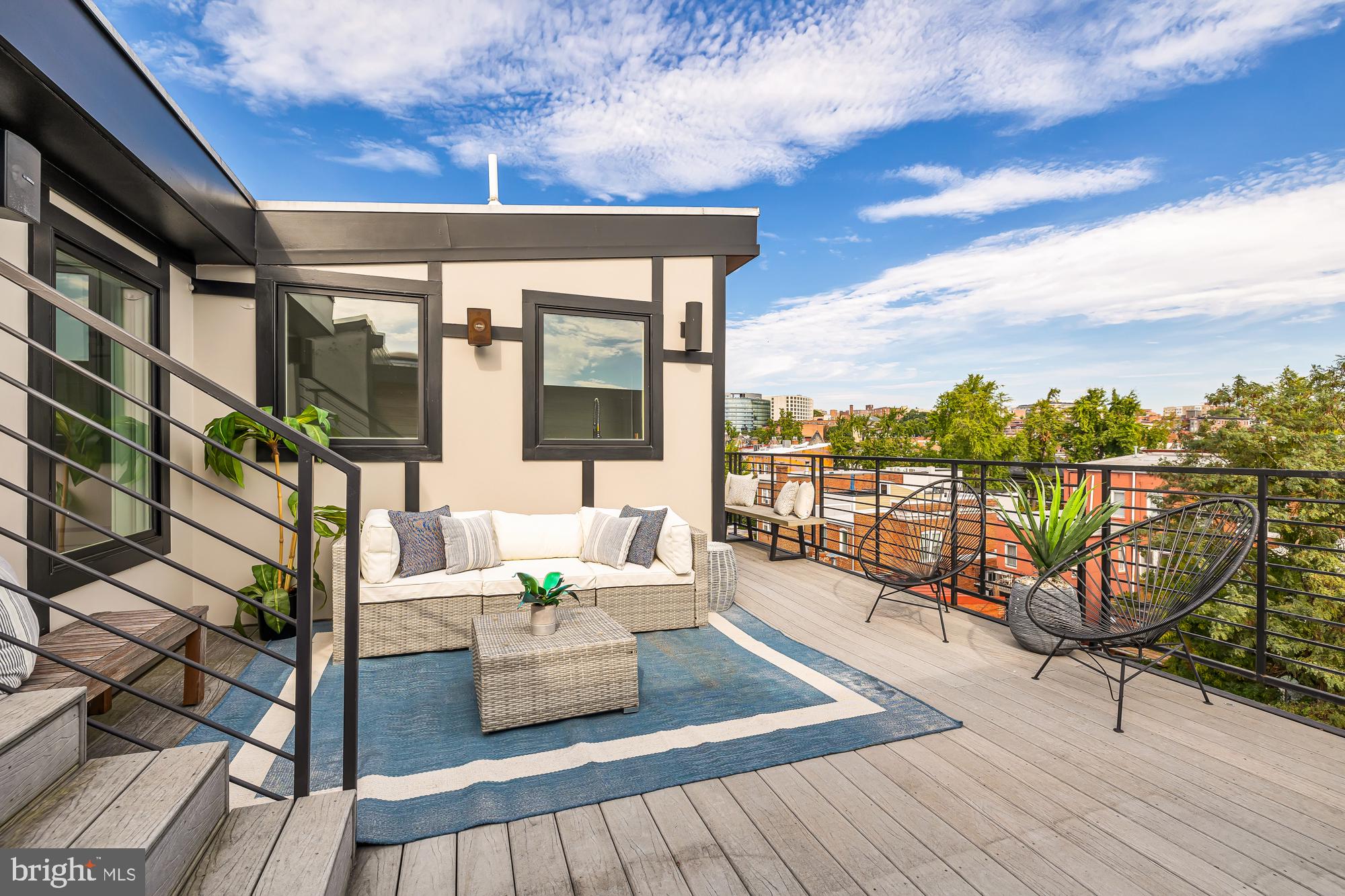 1713 S St NW #5