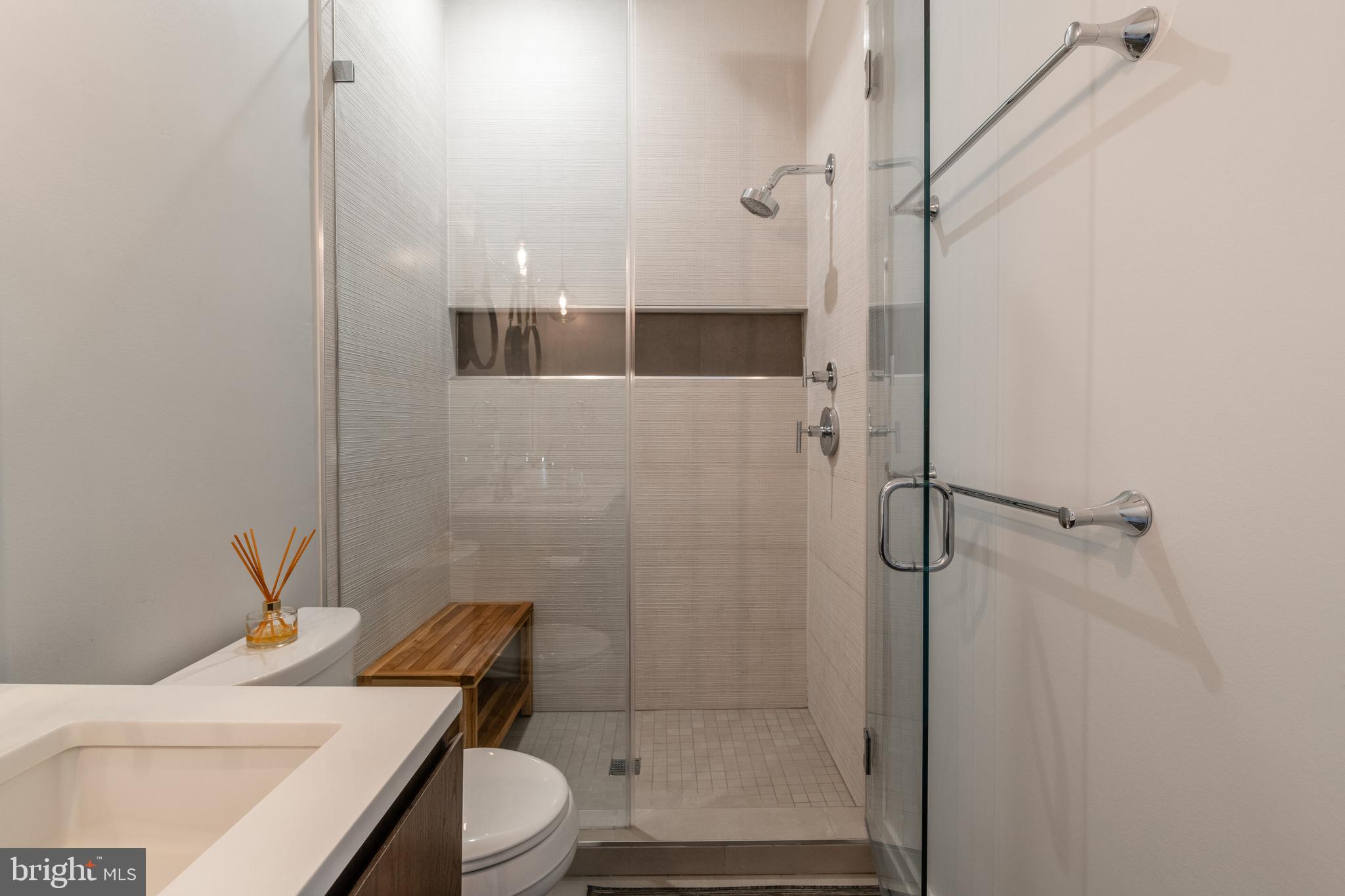 1713 S St NW #5