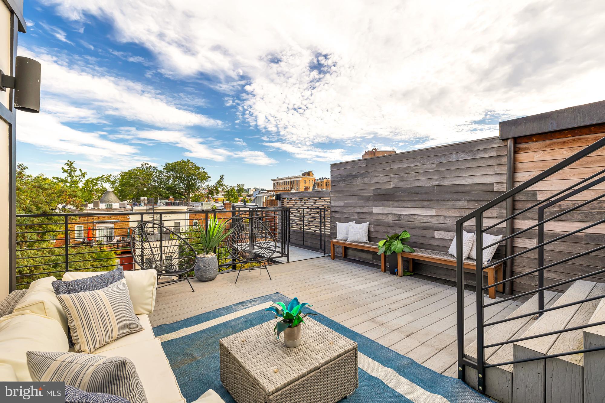 1713 S St NW #5