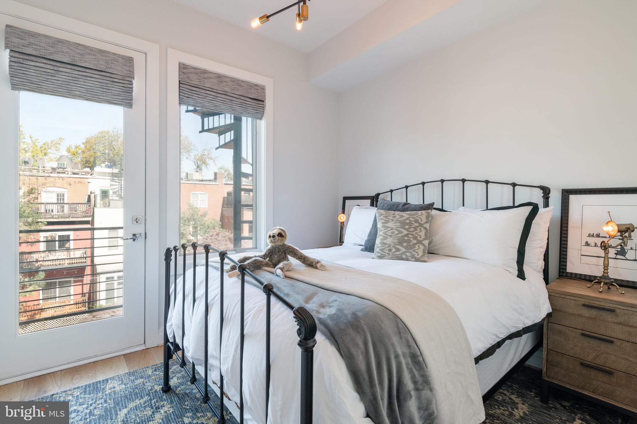 1713 S St NW #5