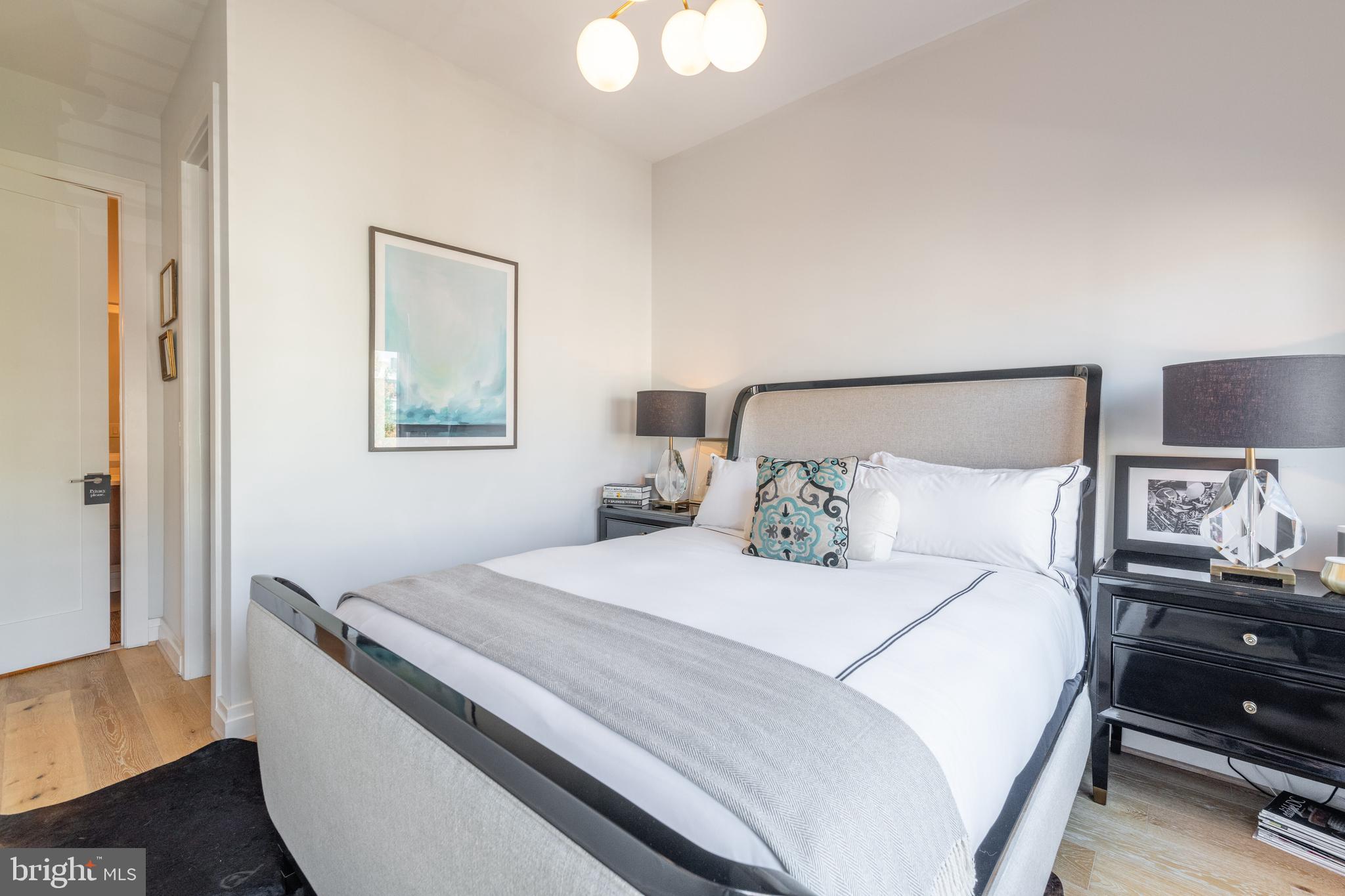 1713 S St NW #5