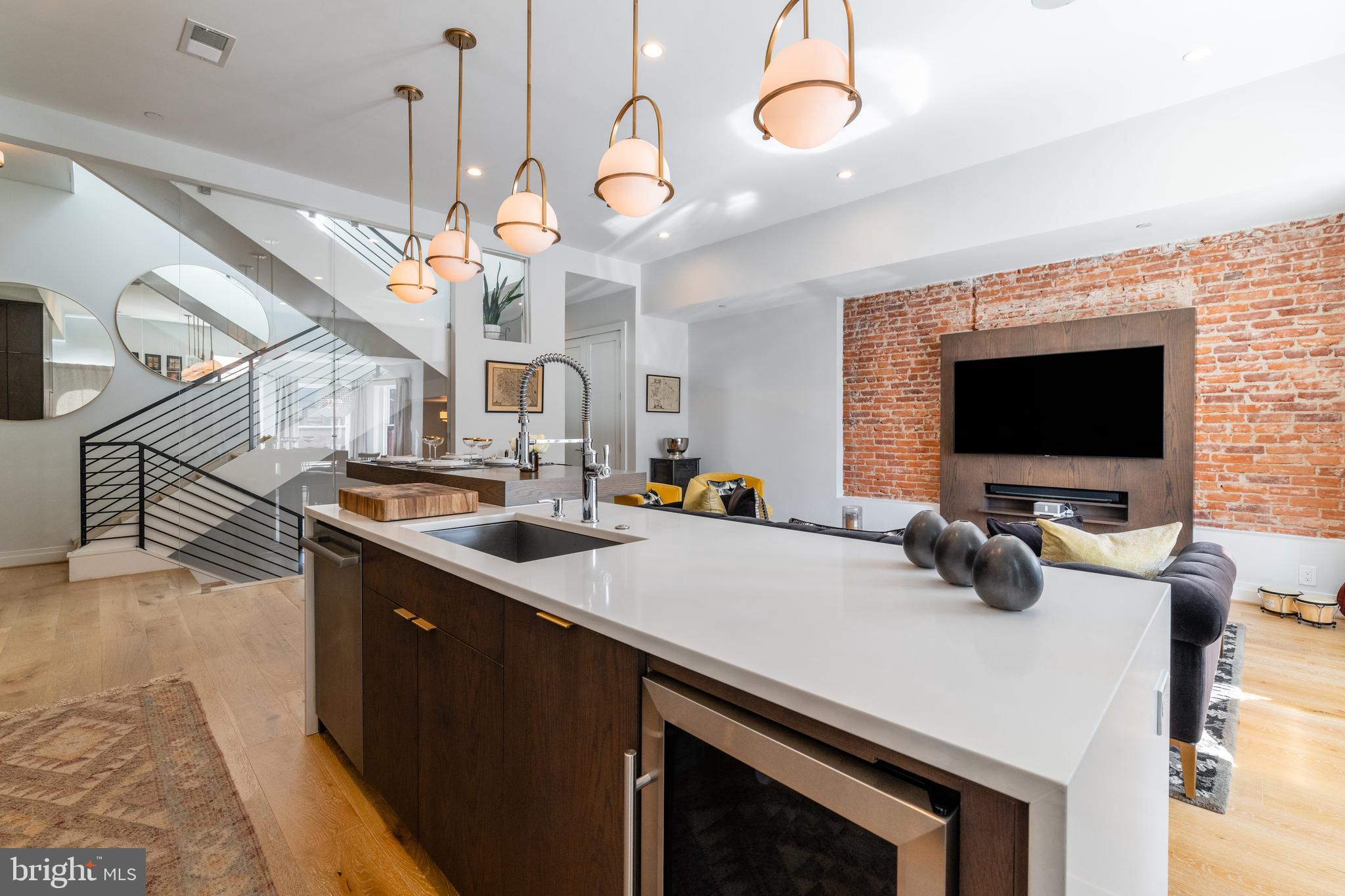 1713 S St NW #5