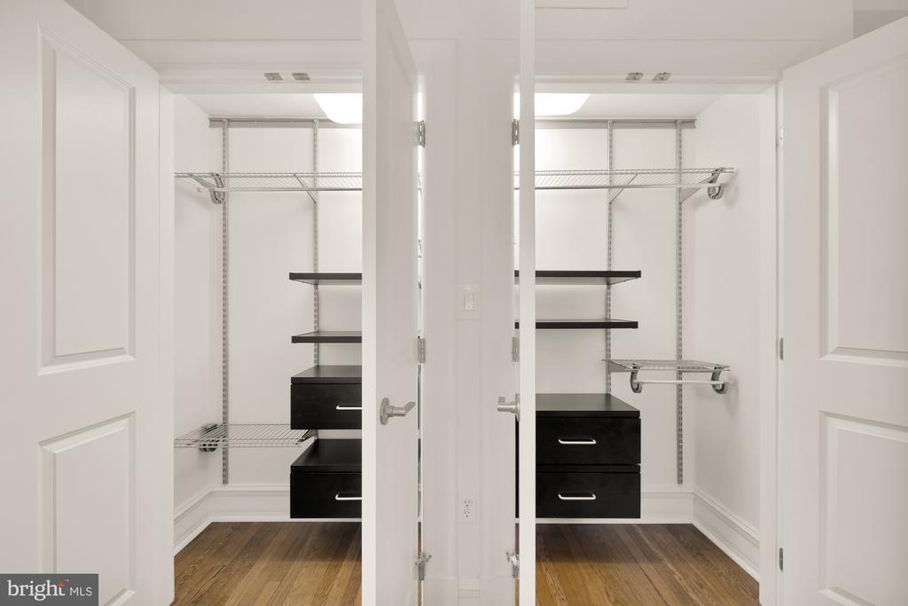 1801 16th St NW #205