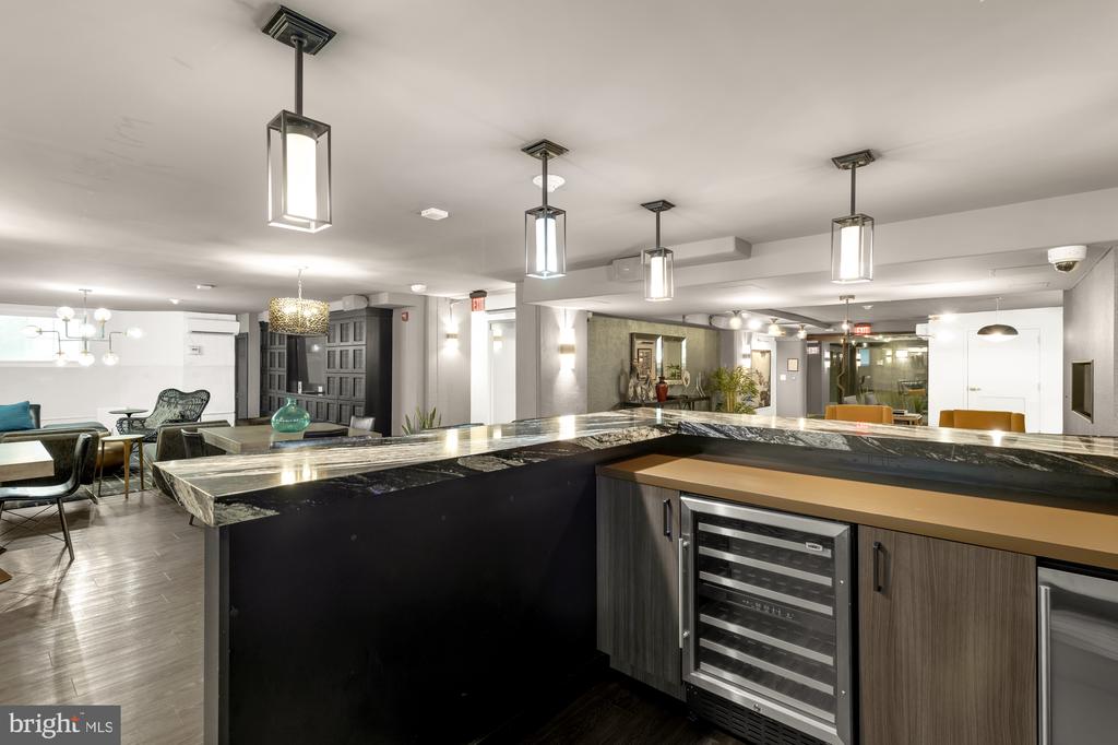 1801 16th St NW #205