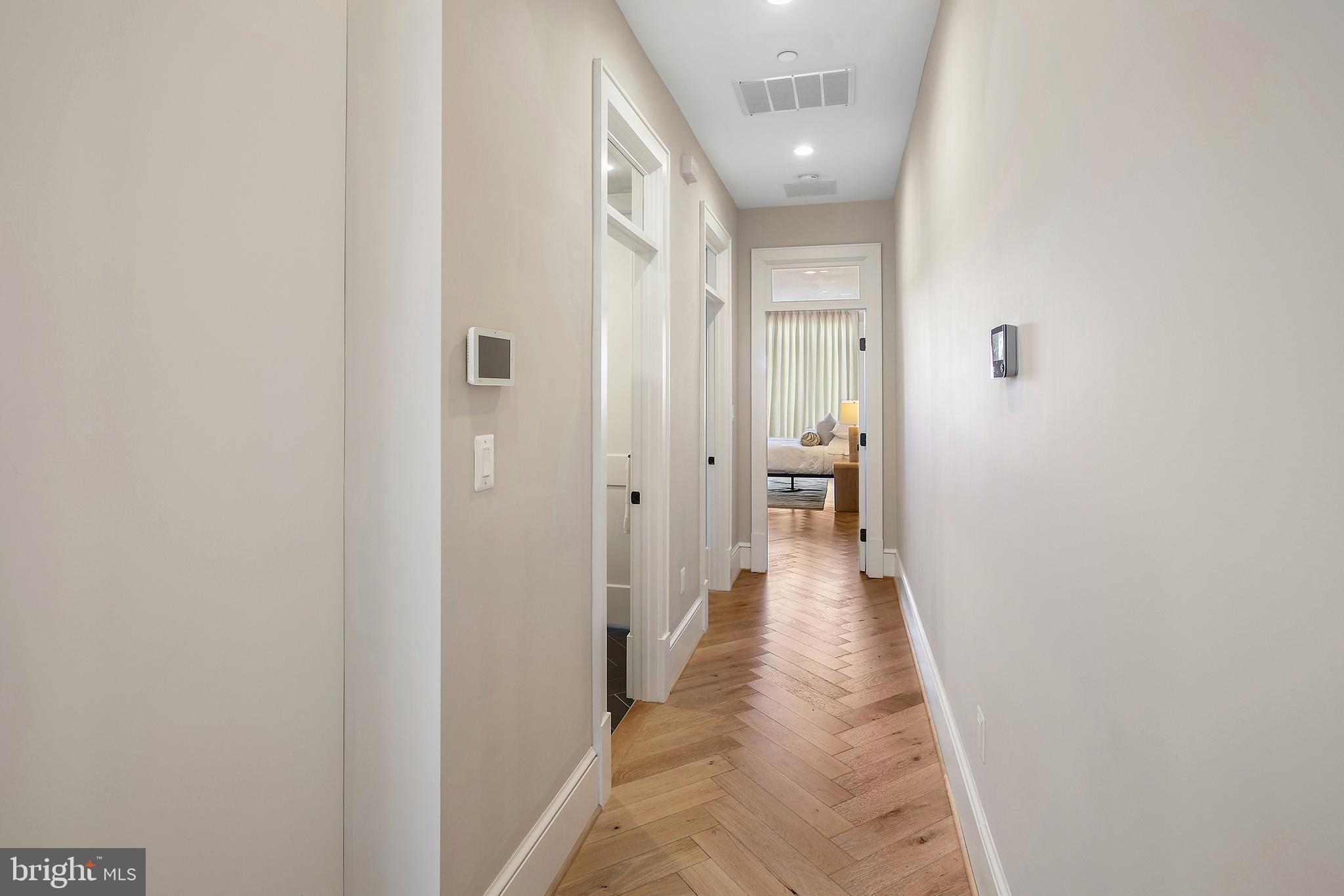 2139 N St NW #4