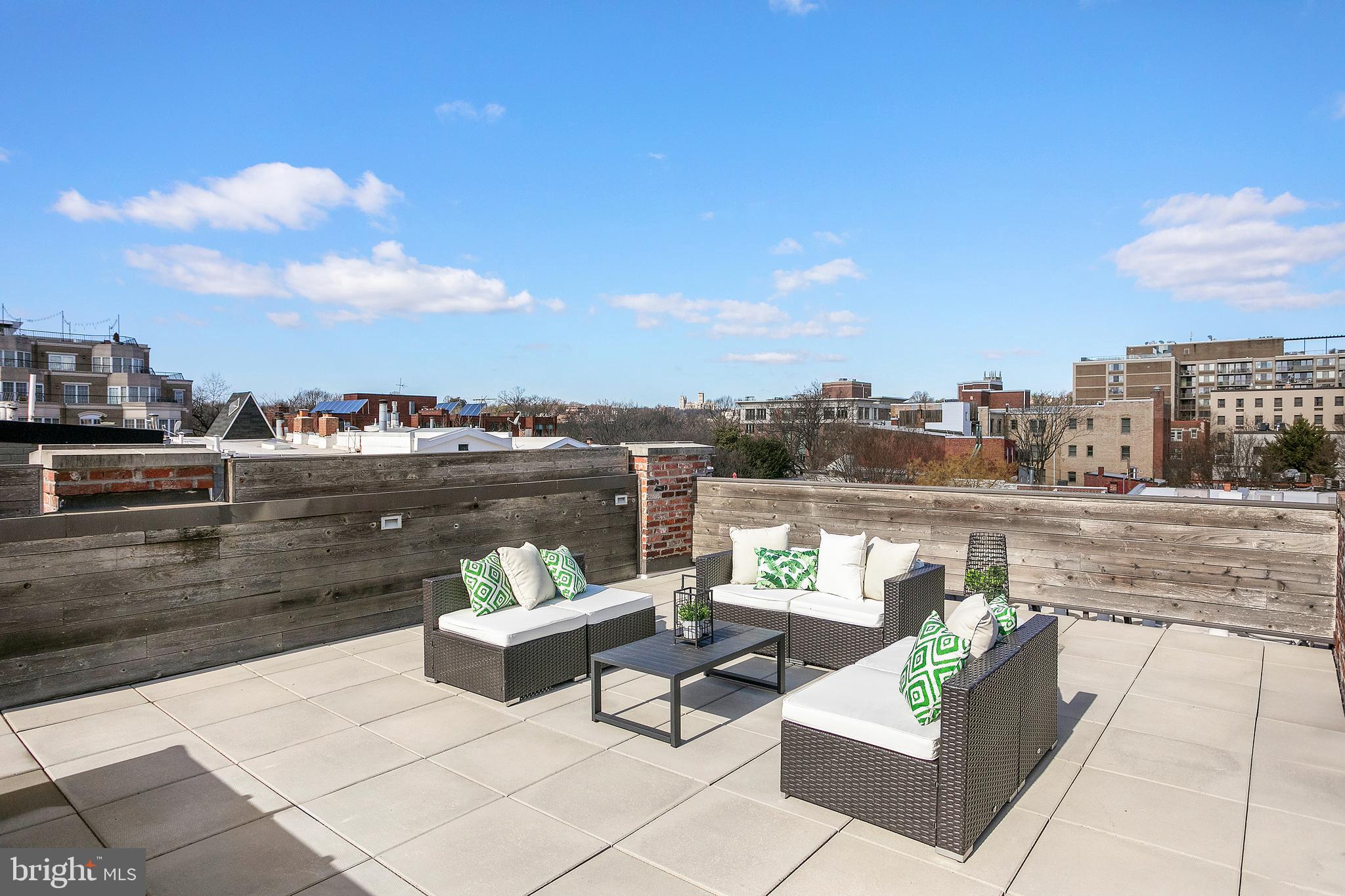 2139 N St NW #4