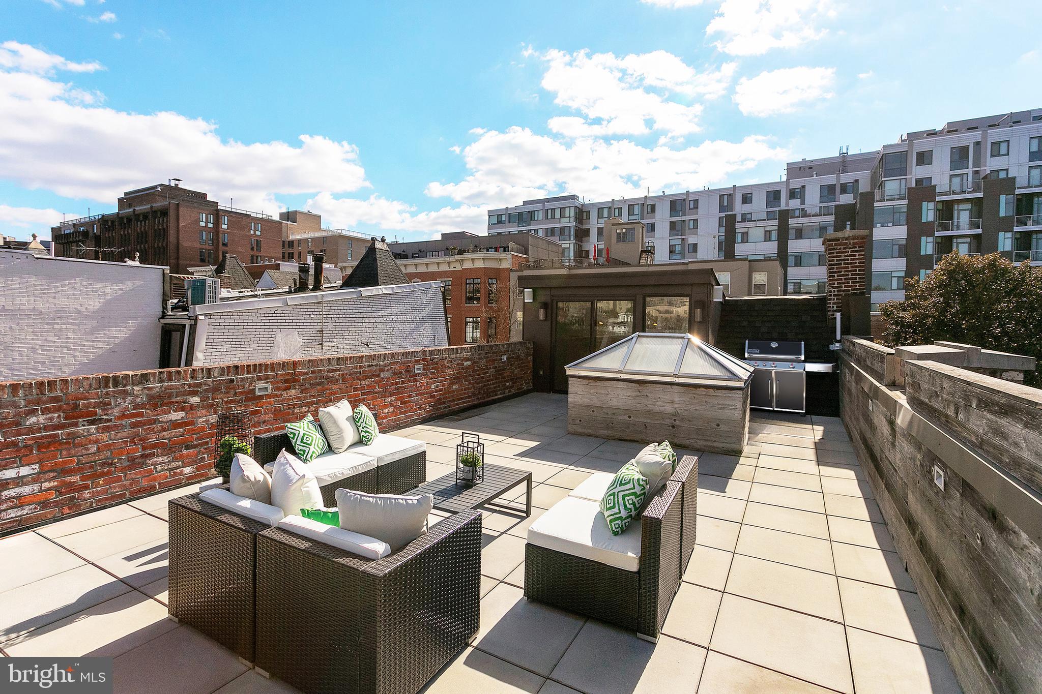 2139 N St NW #4