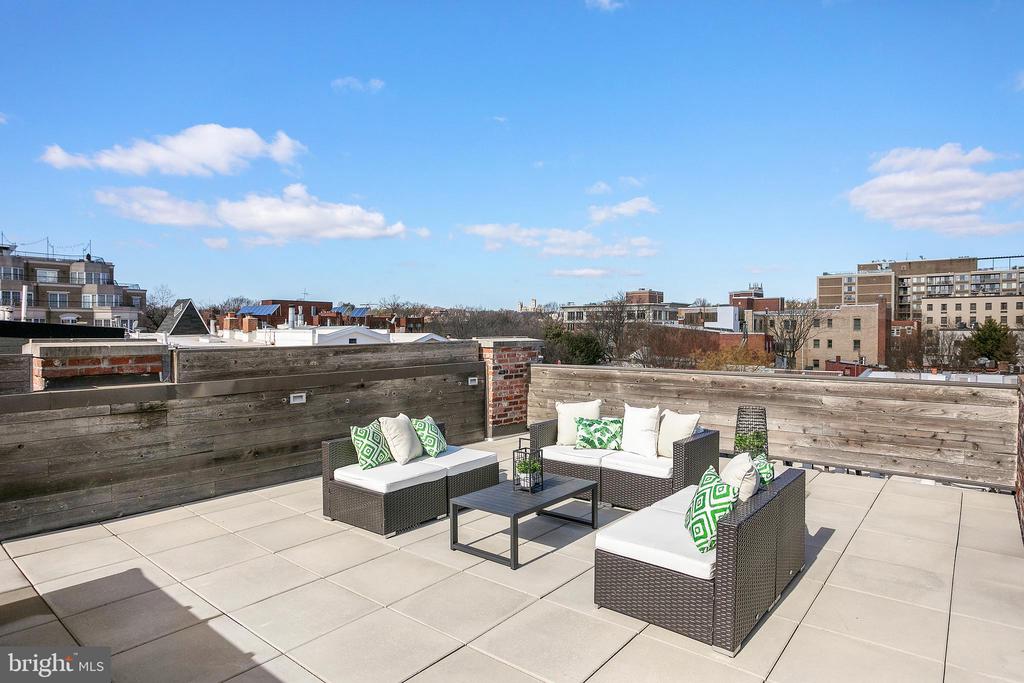 2139 N St NW #4