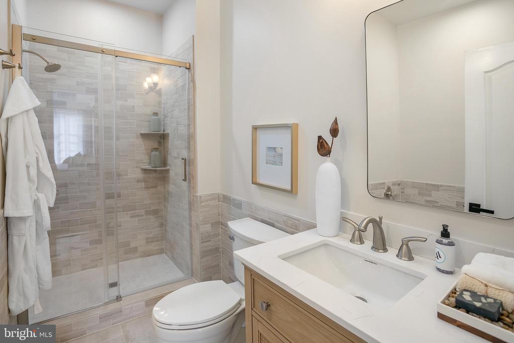 27 Logan Cir NW #5