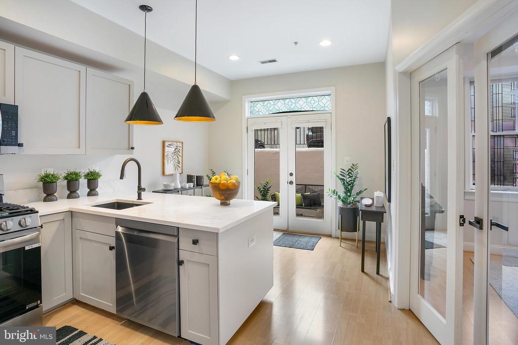 27 Logan Cir NW #5