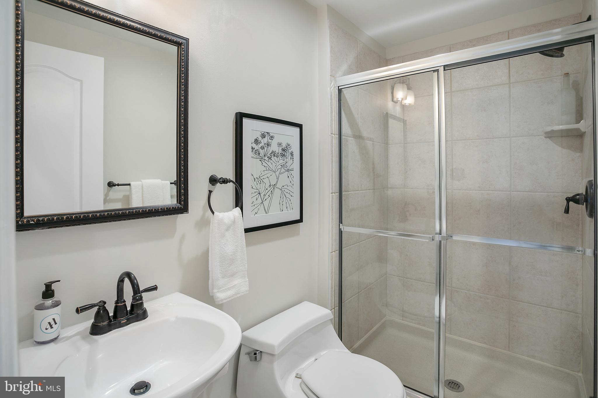 27 Logan Cir NW #5
