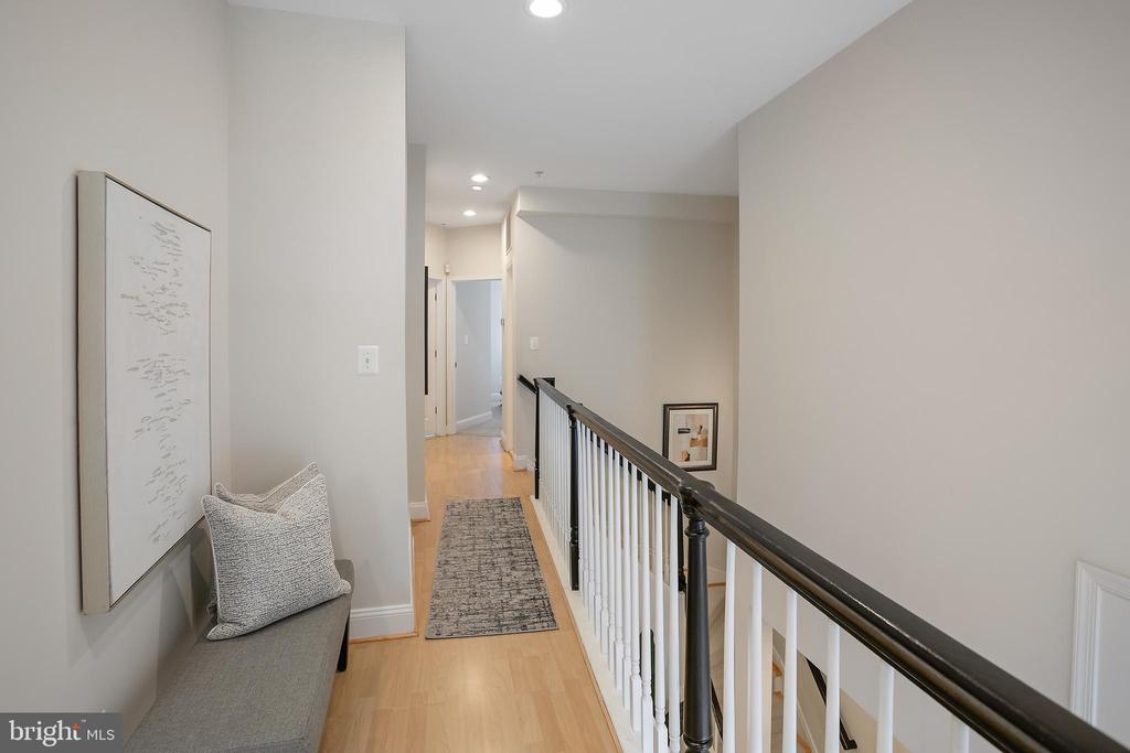 27 Logan Cir NW #5