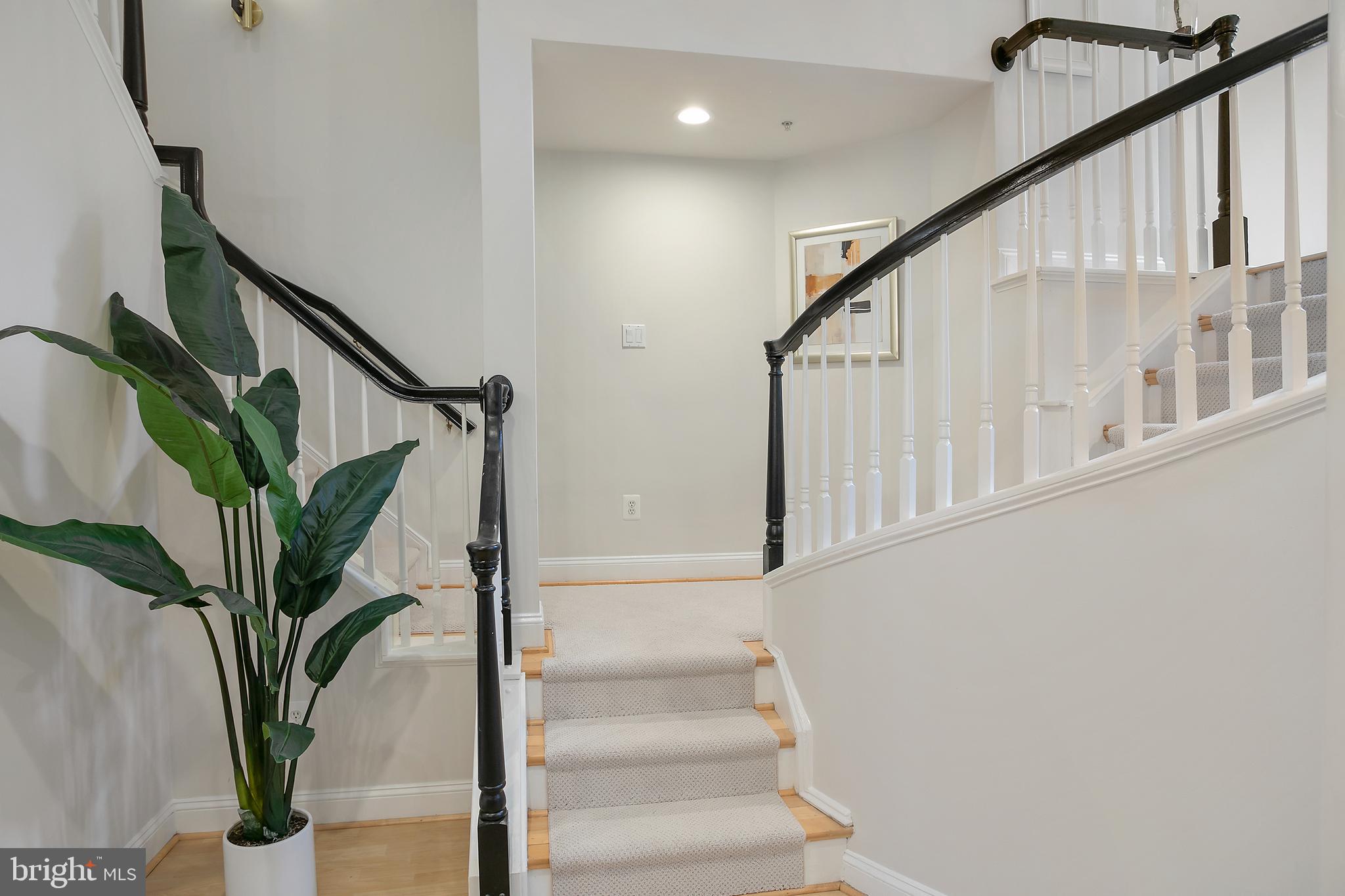 27 Logan Cir NW #5