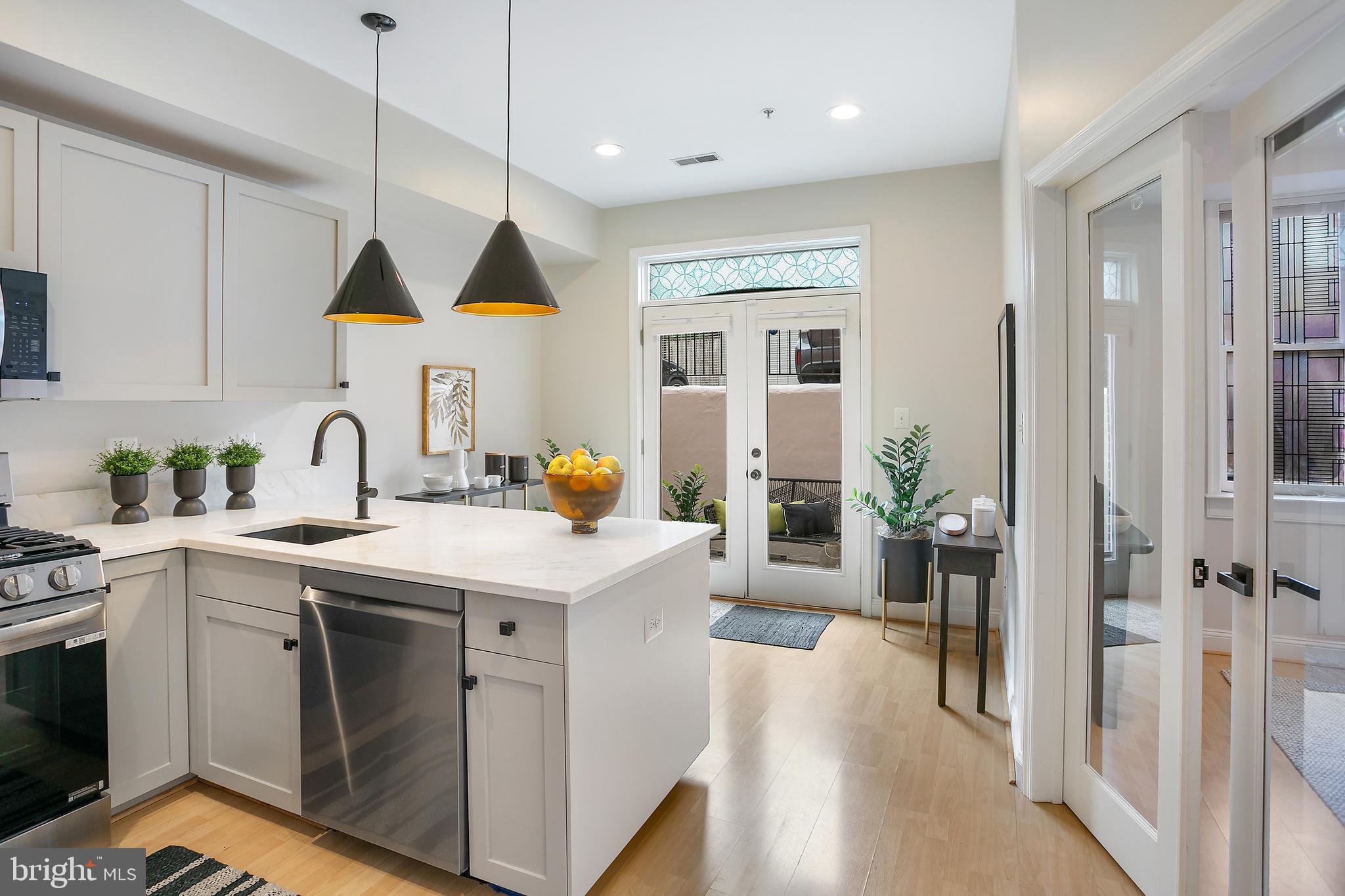 27 Logan Cir NW #5