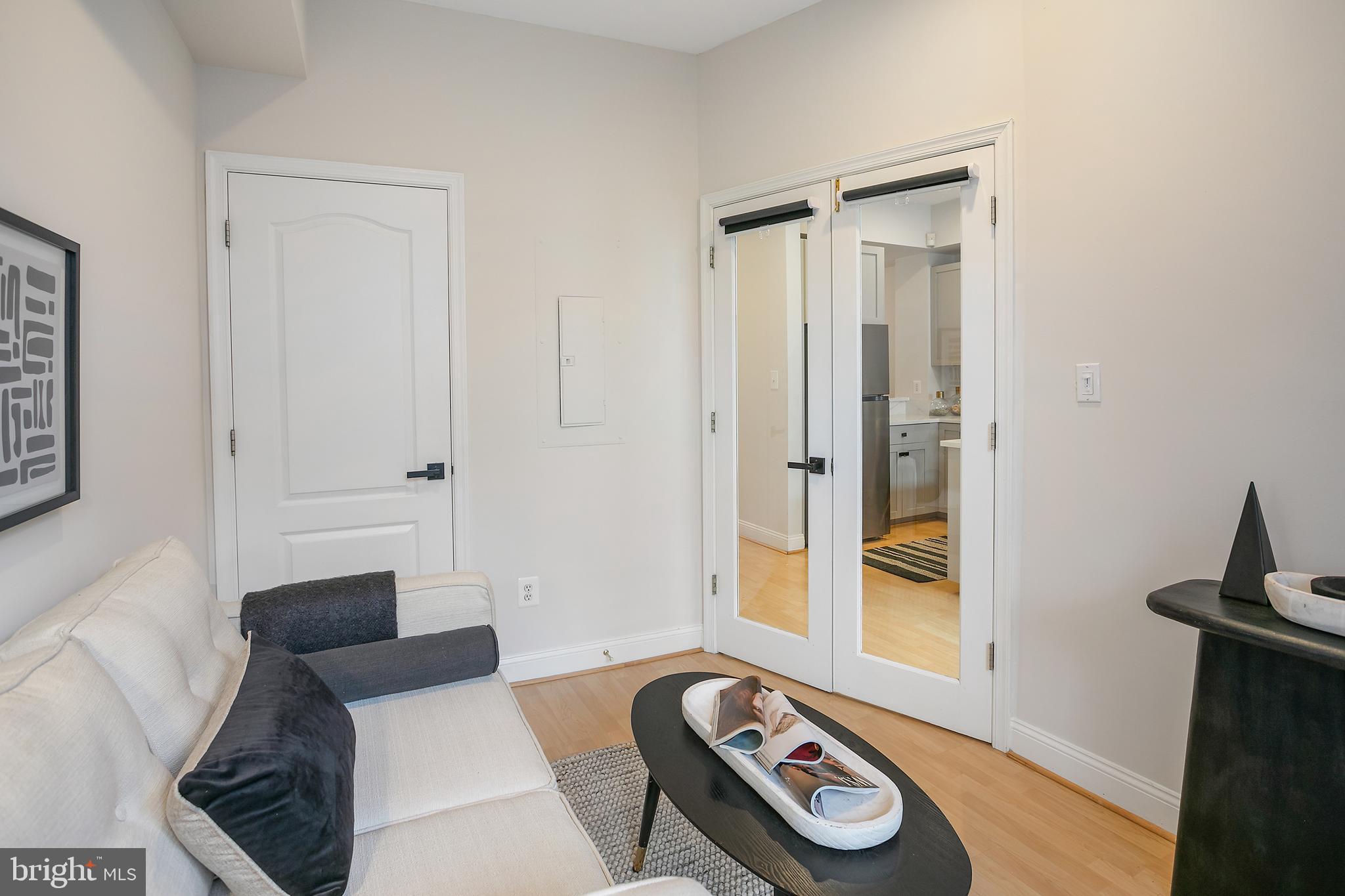 27 Logan Cir NW #5