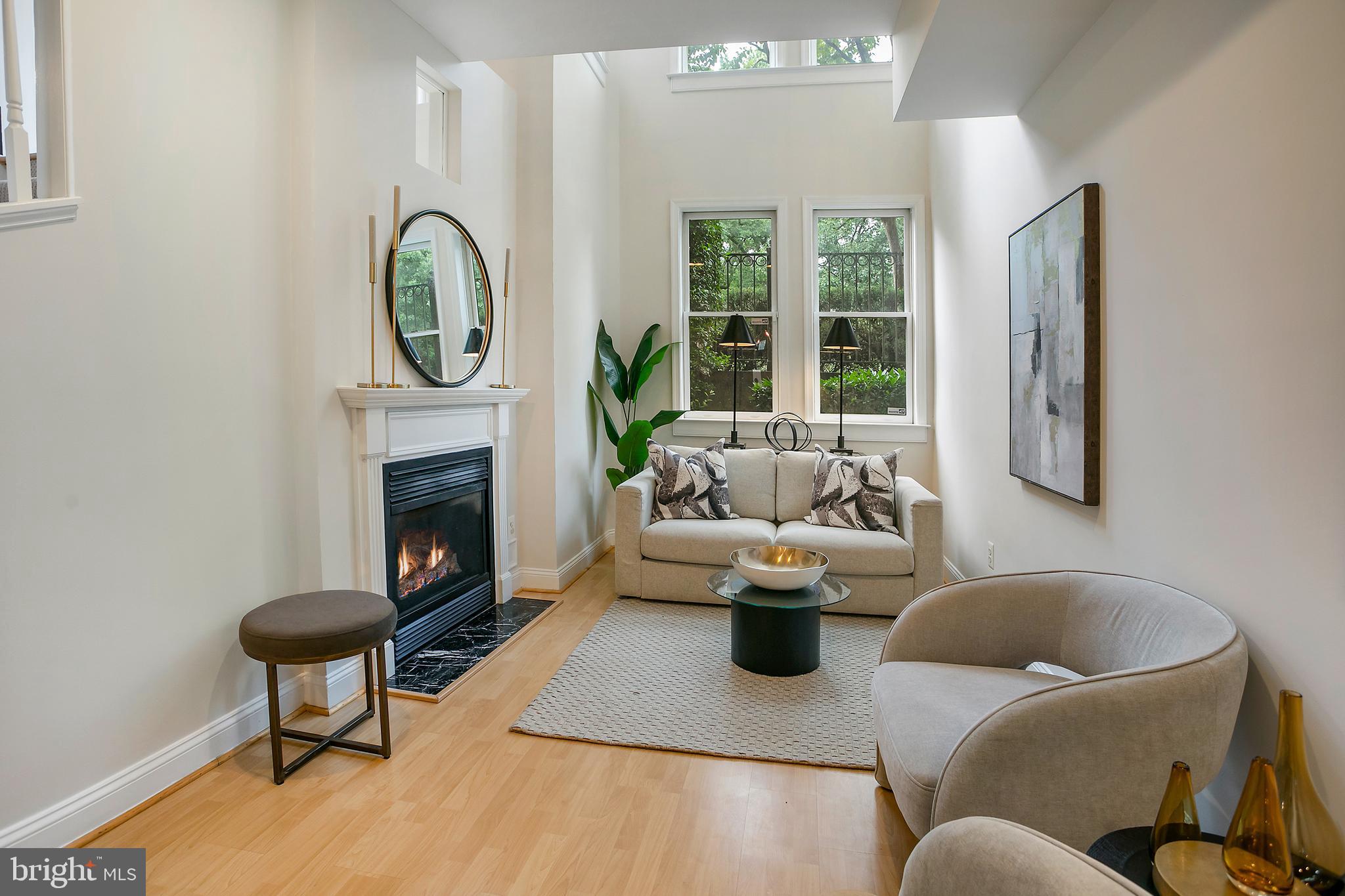 27 Logan Cir NW #5
