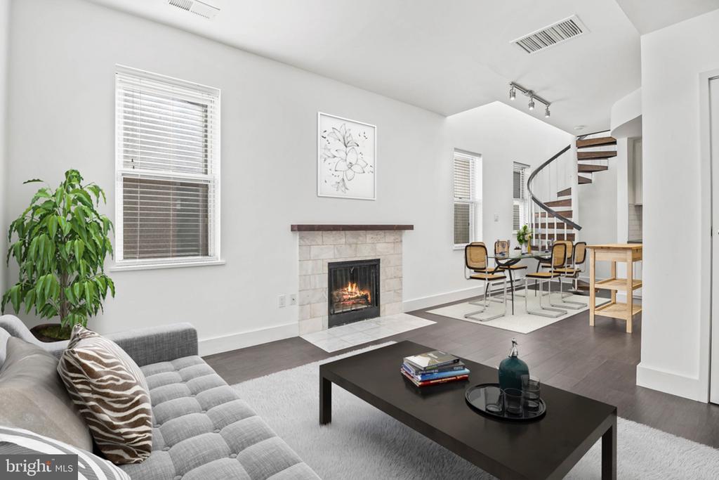 2114 N ST NW #34