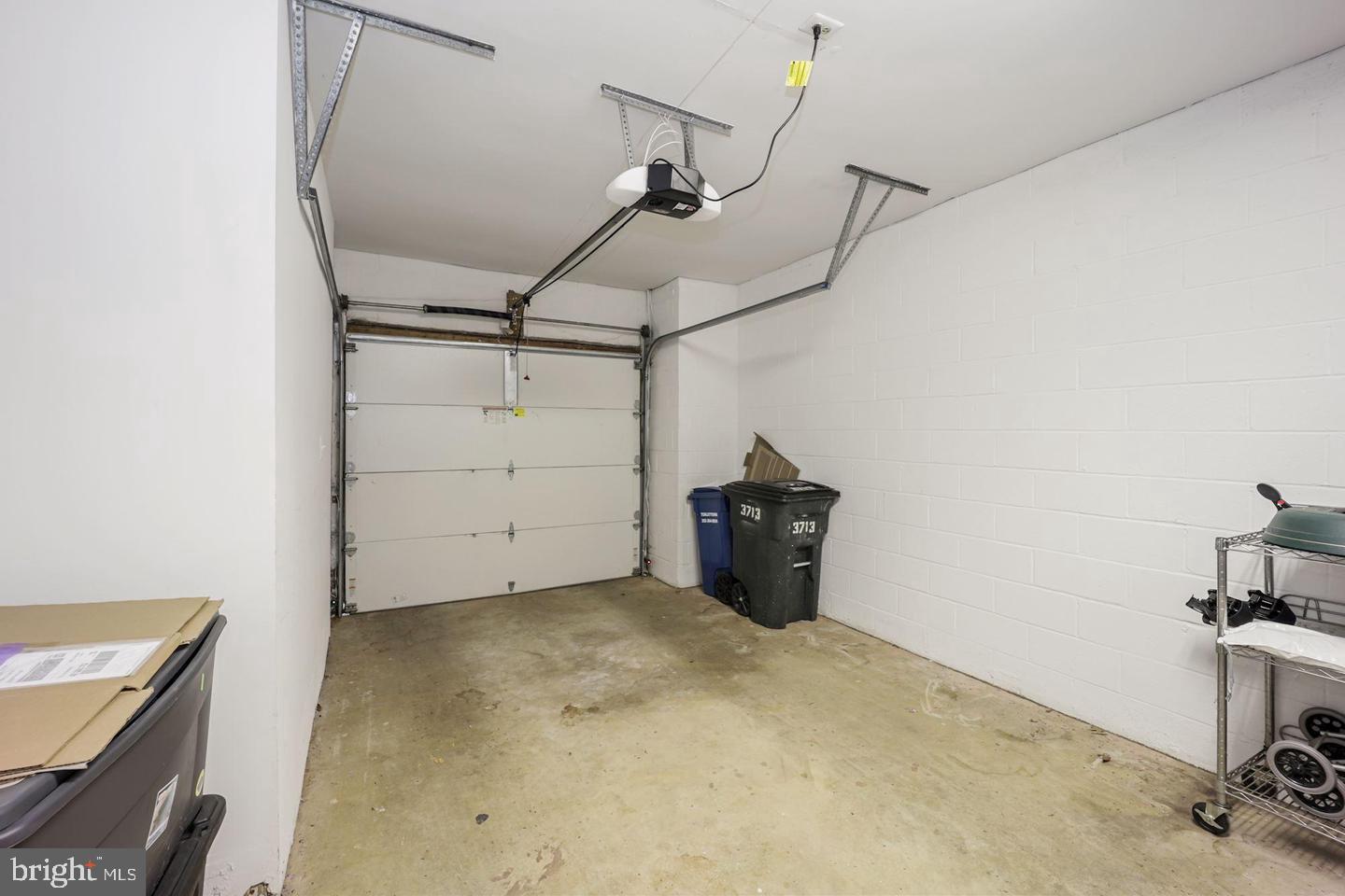 3713 WINFIELD LANE NW